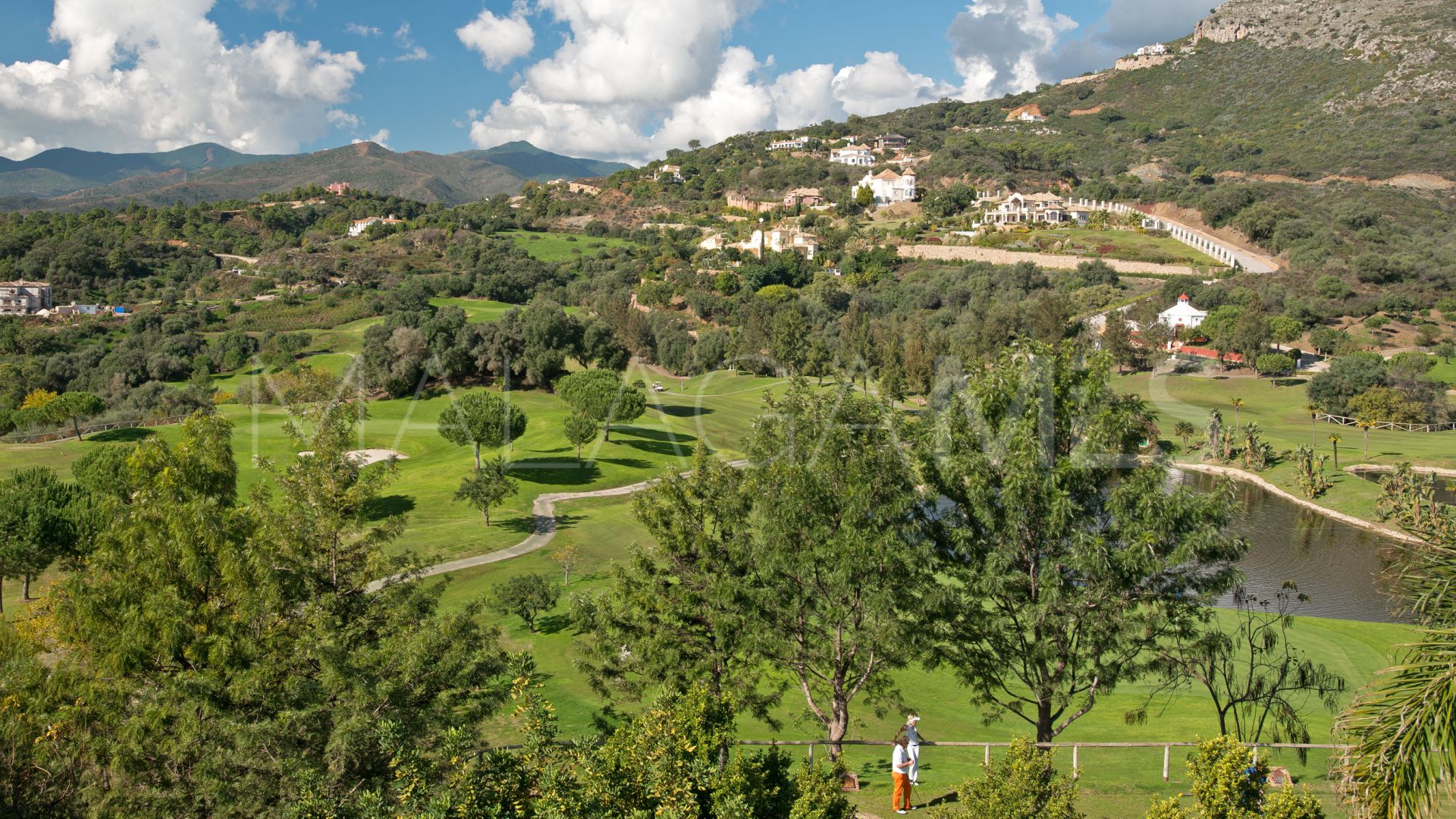 Buy villa in Marbella Club Golf Resort de 4 bedrooms
