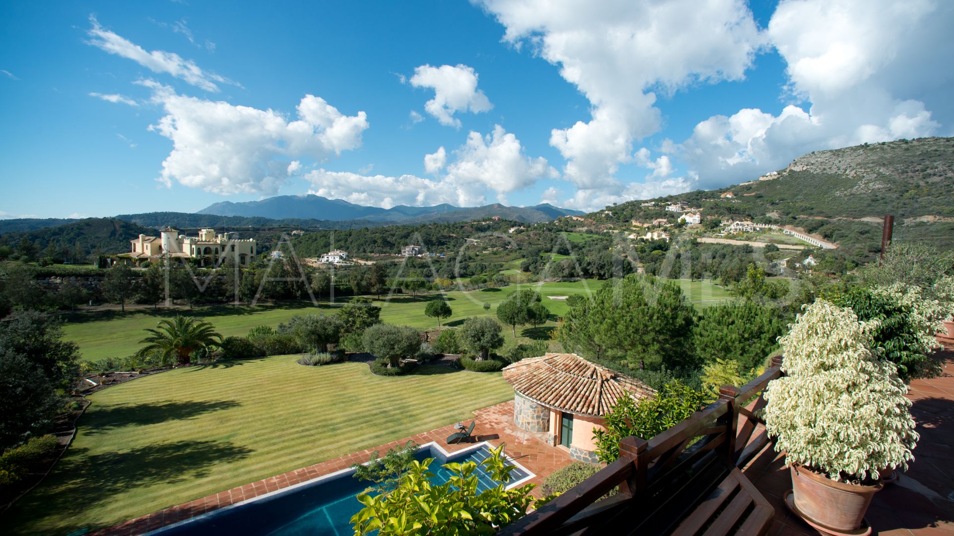 Buy villa in Marbella Club Golf Resort de 4 bedrooms