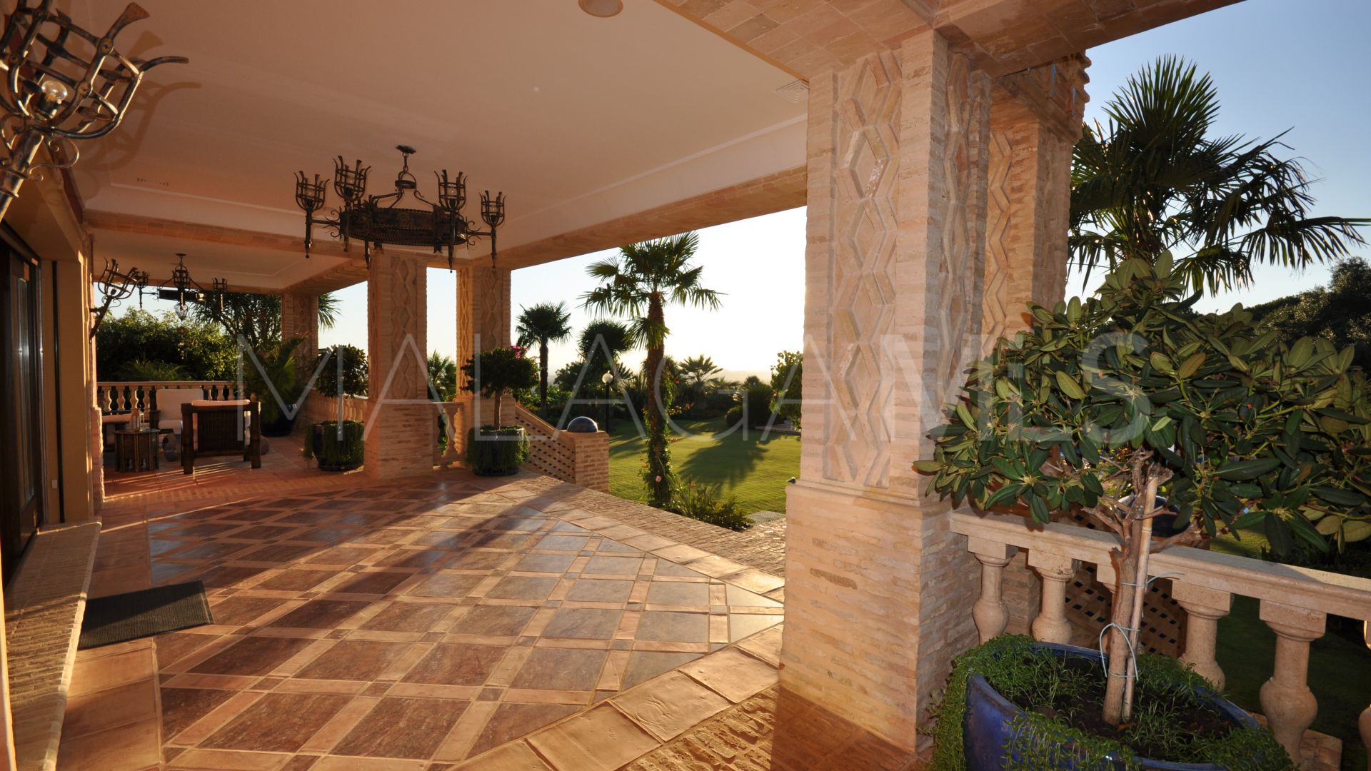 Villa for sale in Sierra Blanca