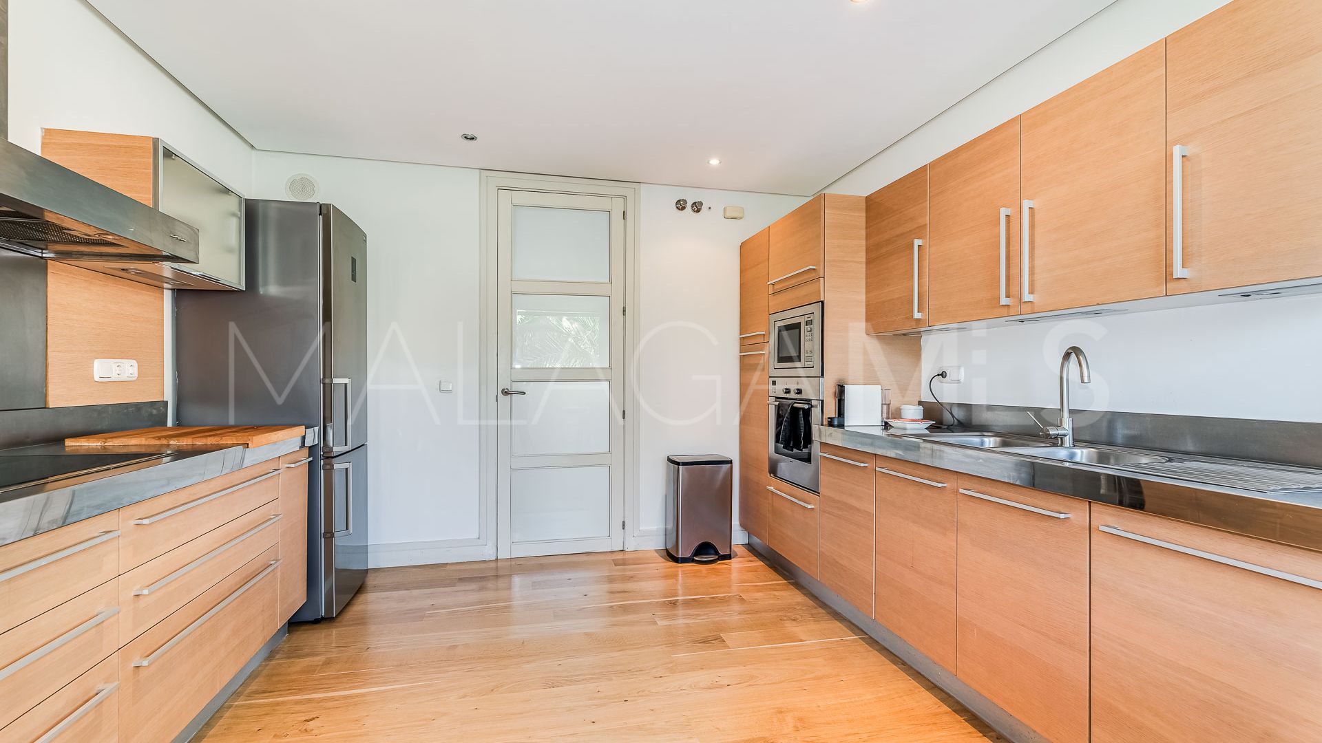 Se vende Ático in Nagüeles with 3 bedrooms