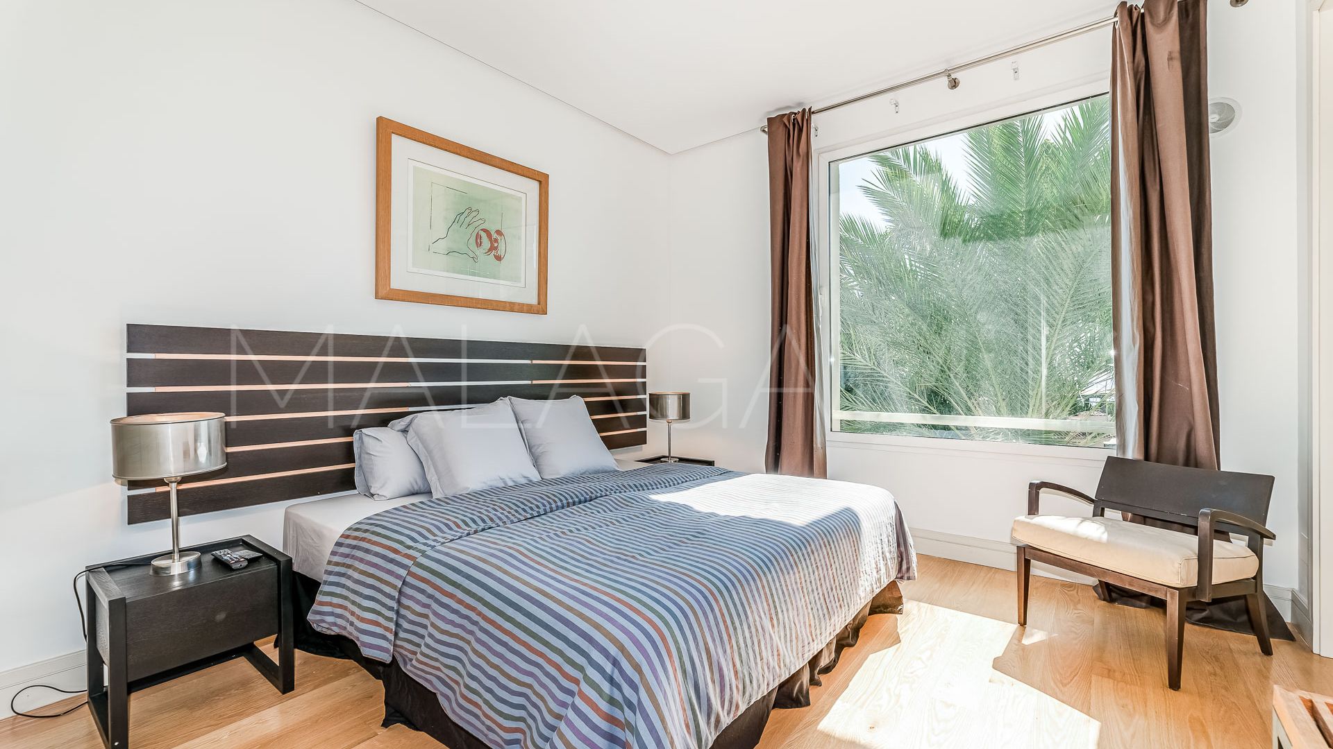 Se vende Ático in Nagüeles with 3 bedrooms