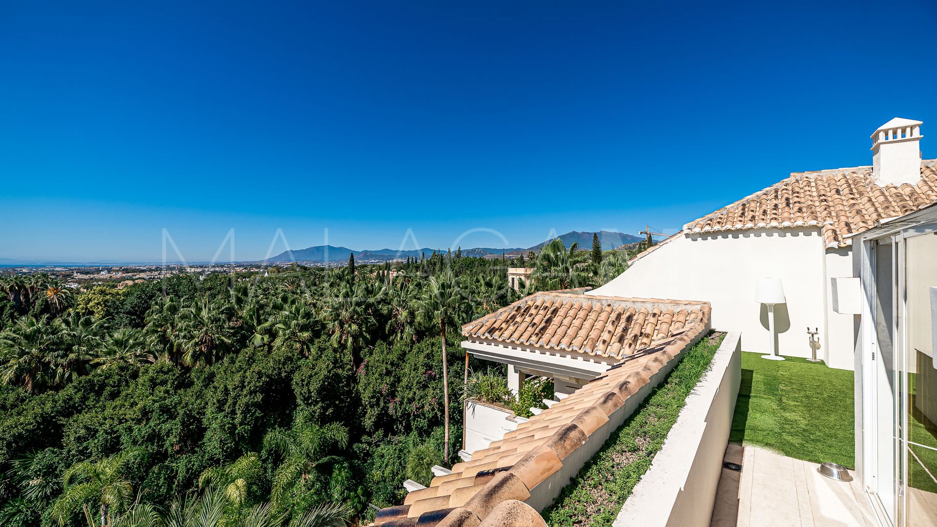 Se vende Ático in Nagüeles with 3 bedrooms