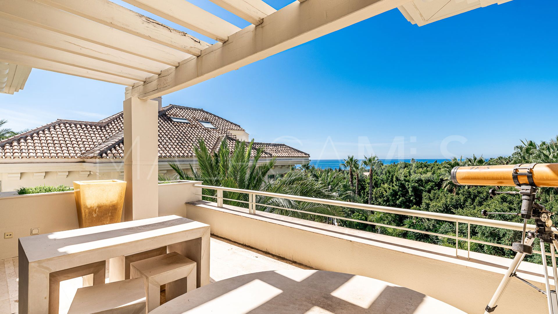 Se vende Ático in Nagüeles with 3 bedrooms