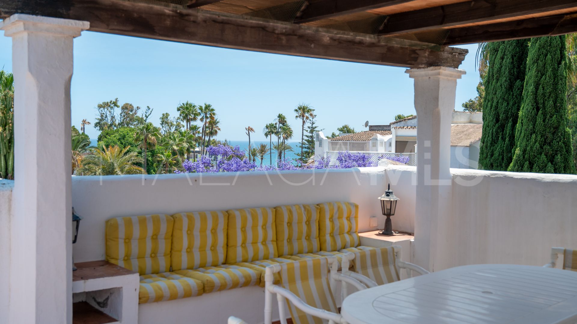 Appartement terrasse for sale in Elviria