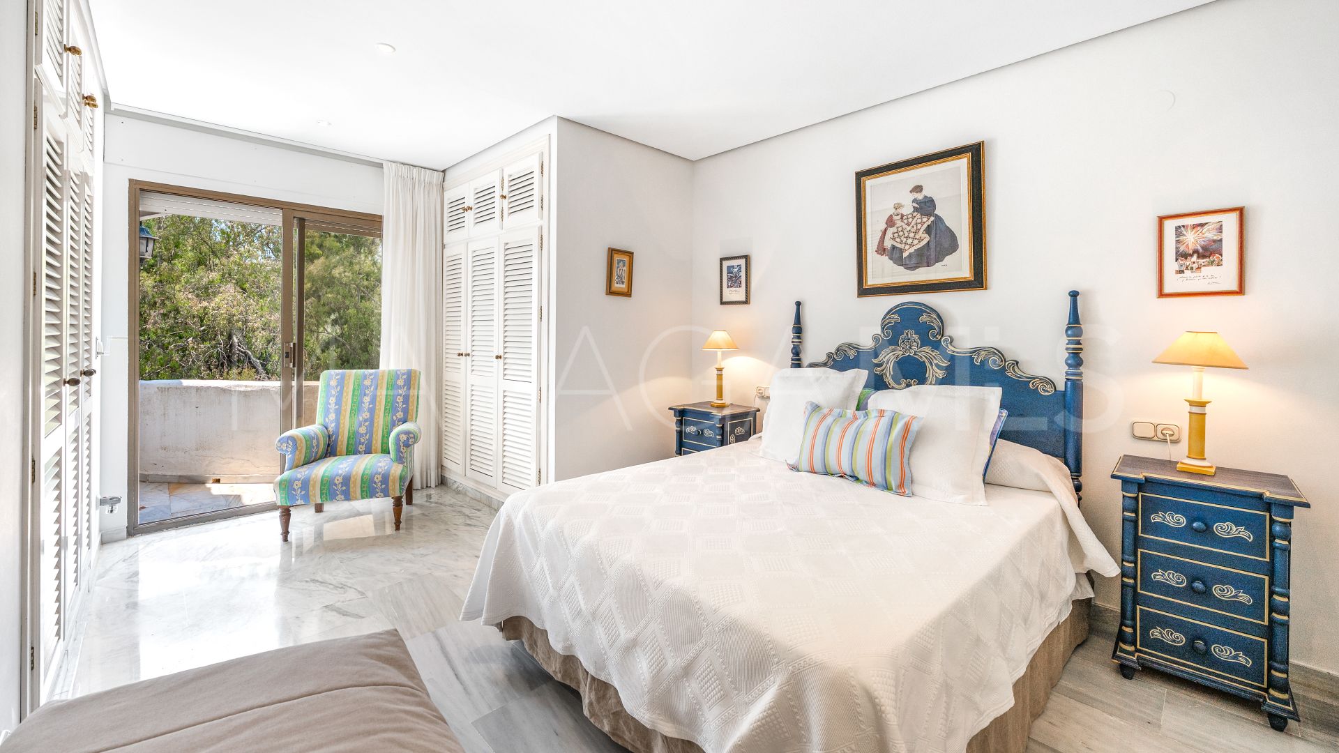 Appartement terrasse for sale in Elviria