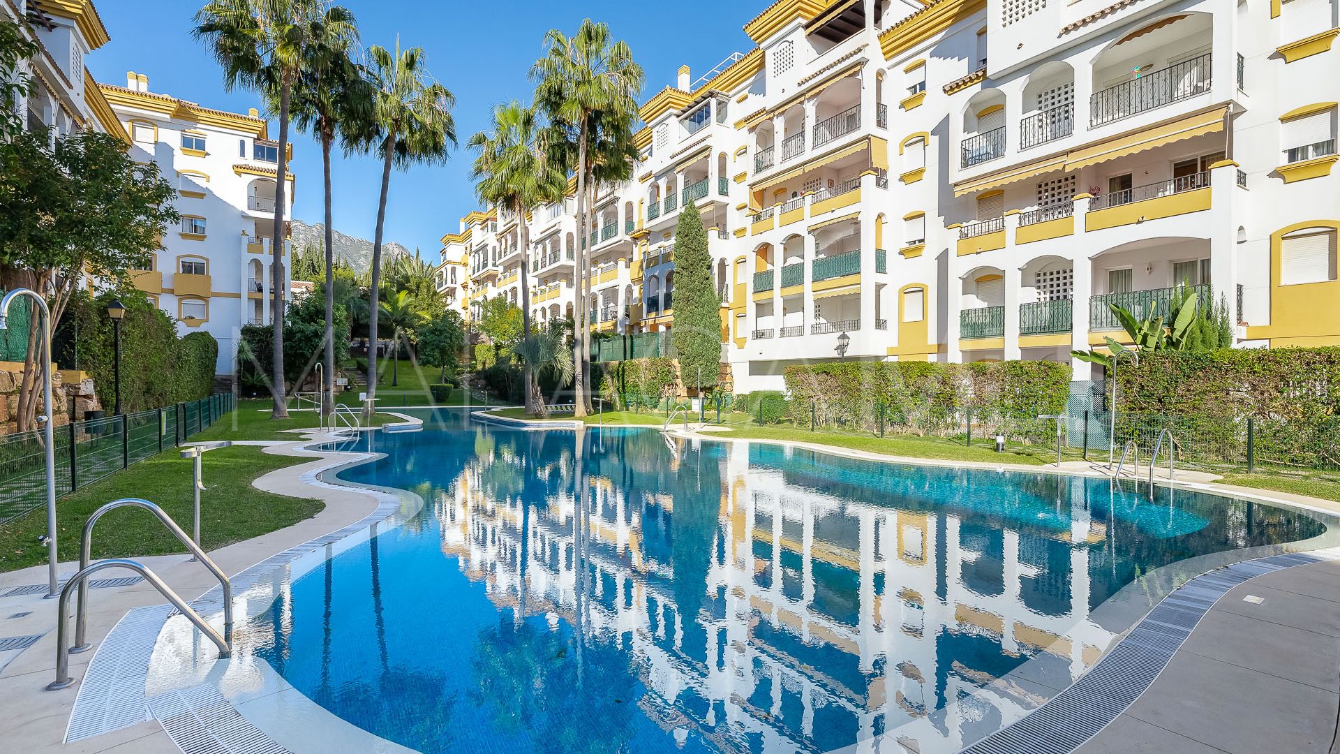 Appartement rez de chaussée for sale in Golden Mile
