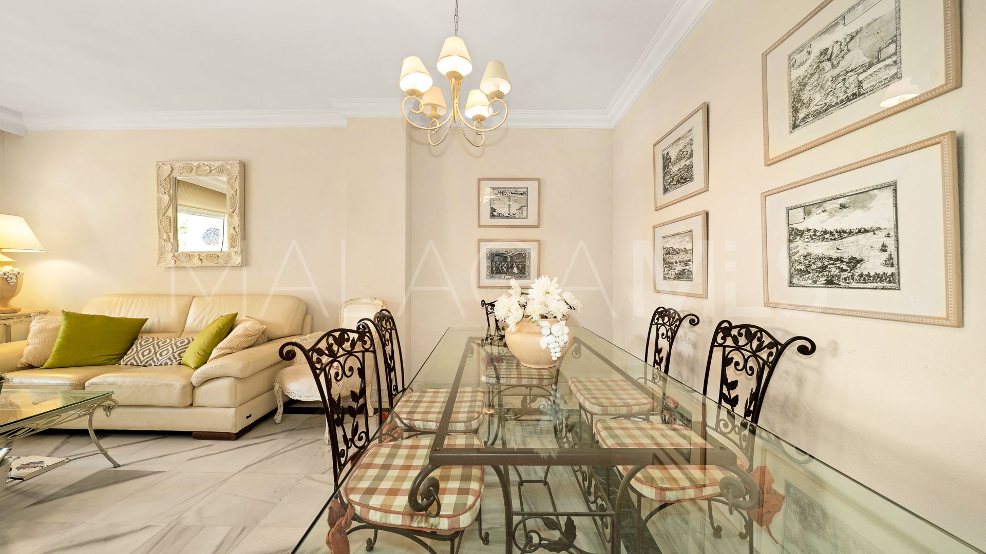 Appartement rez de chaussée for sale in Golden Mile