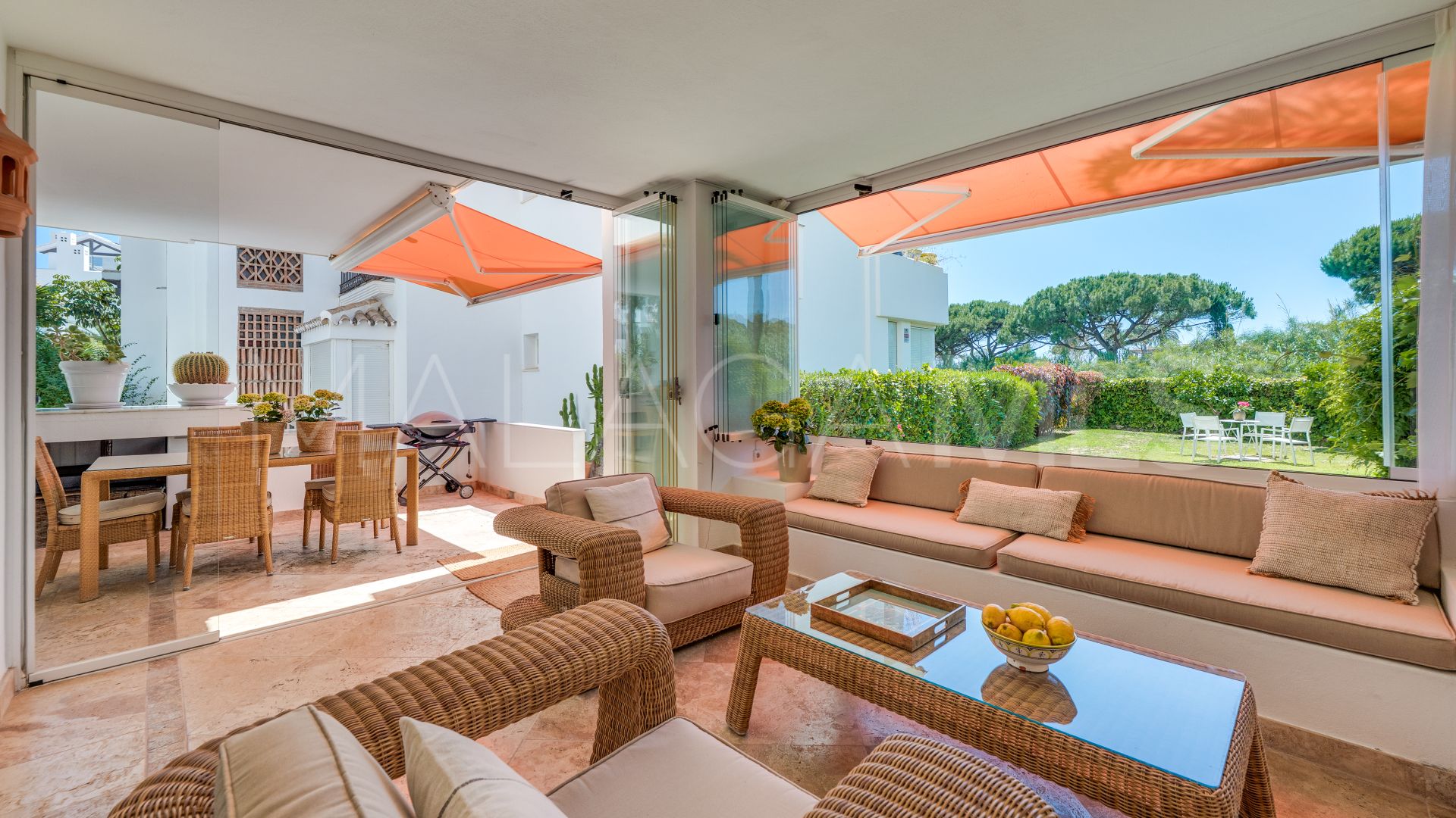 Markplanslägenhet for sale in Los Monteros