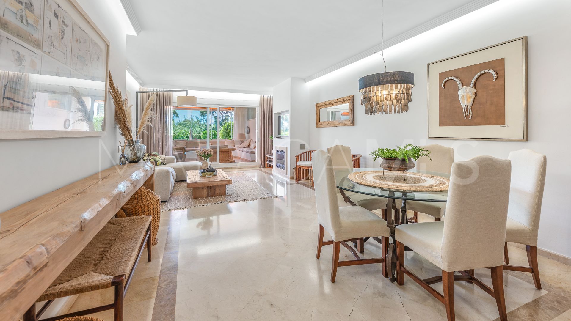 Markplanslägenhet for sale in Los Monteros