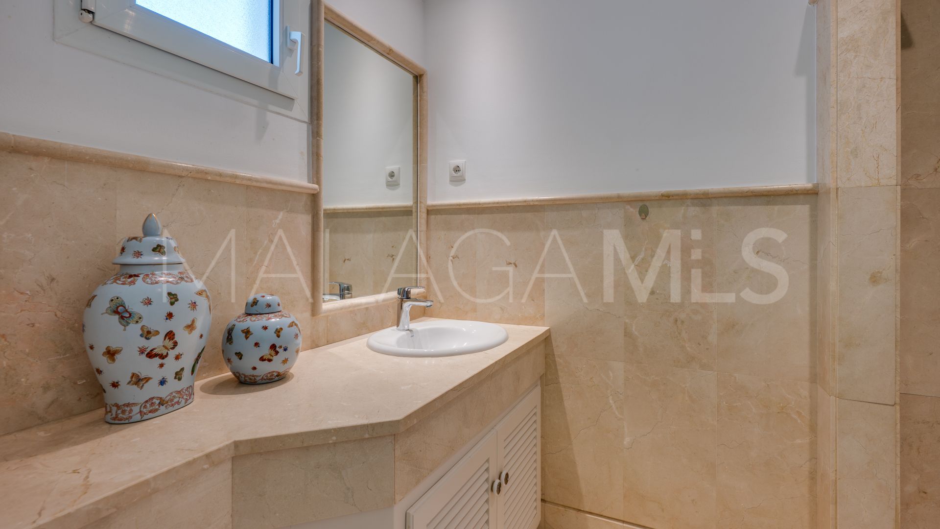 Markplanslägenhet for sale in Los Monteros