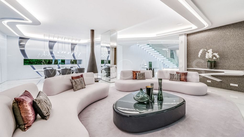 For sale villa in Los Monteros