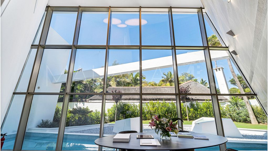 For sale villa in Los Monteros