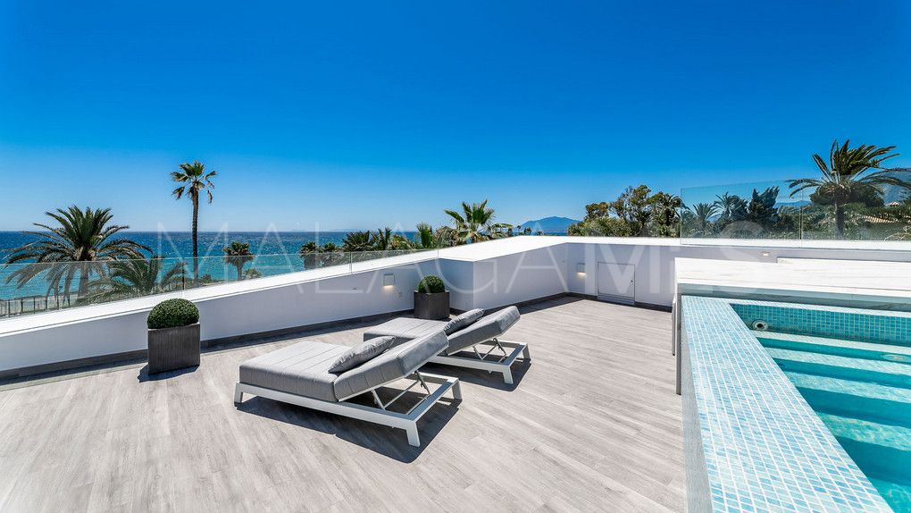 For sale villa in Los Monteros