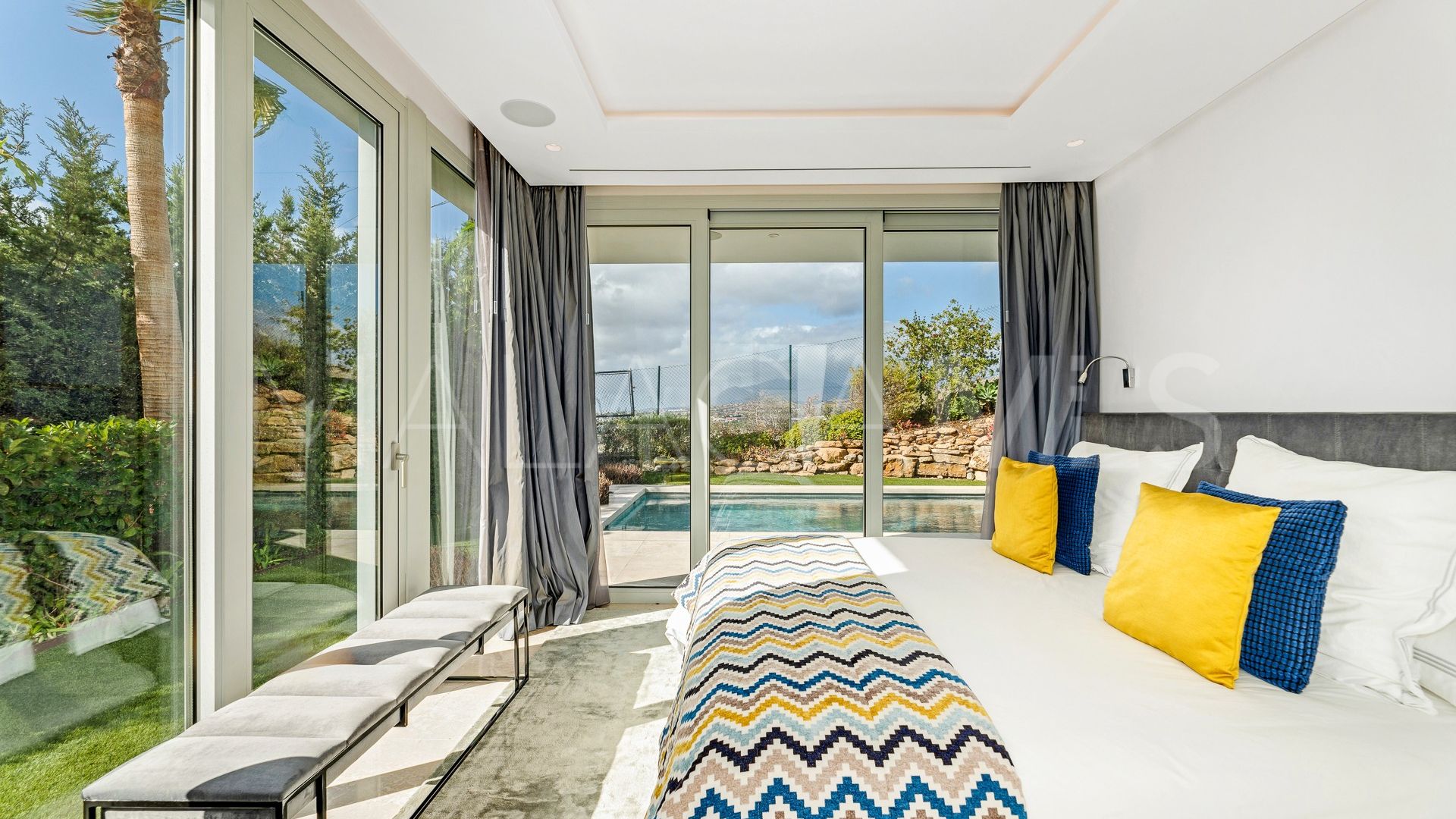 Casa for sale in Nueva Andalucia de 5 bedrooms