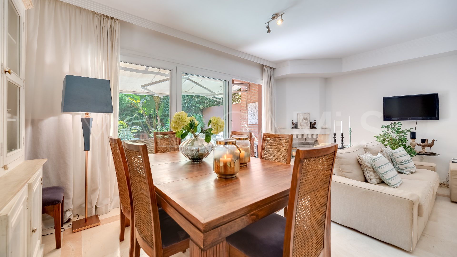 5 bedrooms Los Monteros town house for sale
