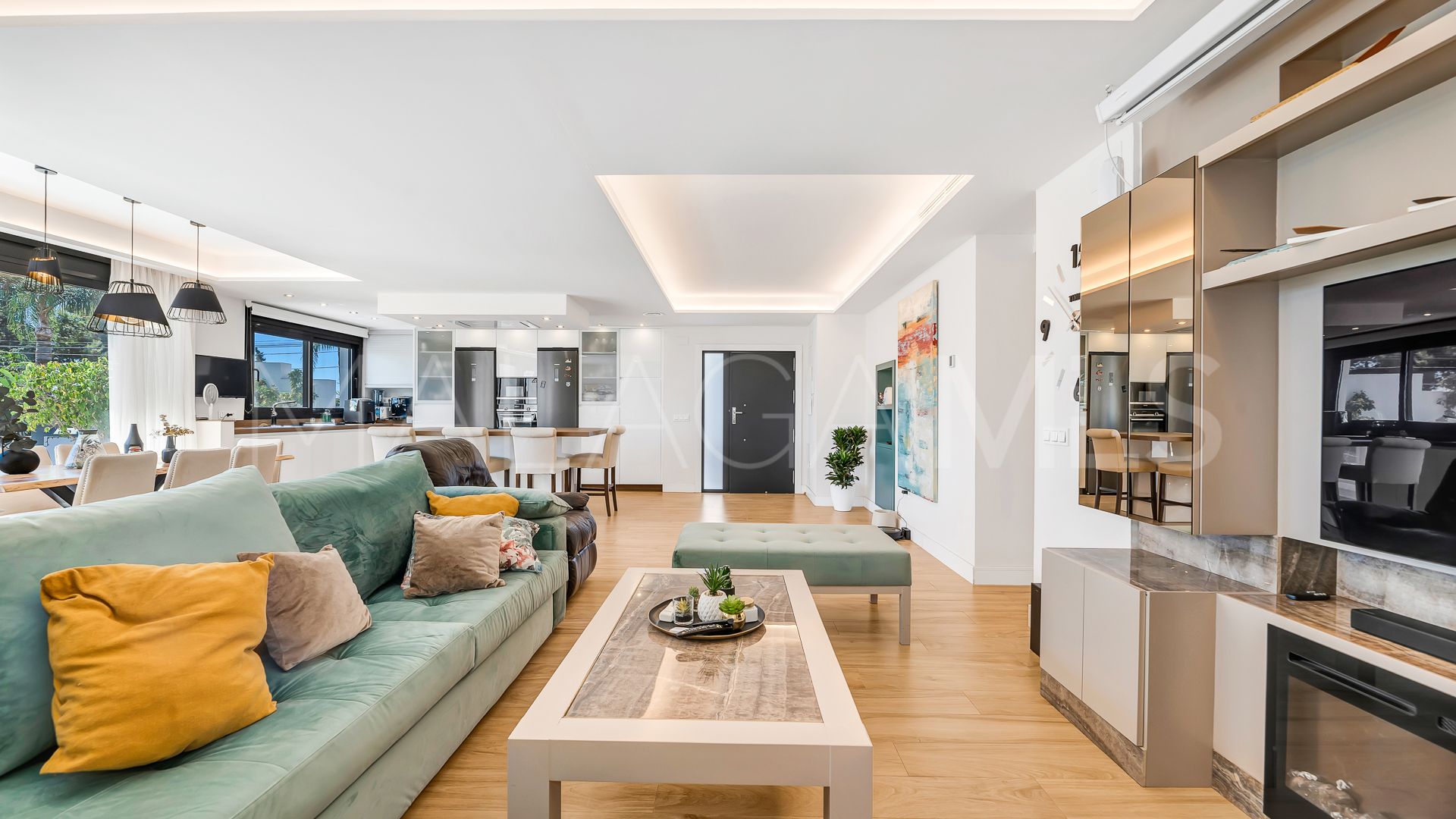 5 bedrooms Marbella Golden Mile villa for sale