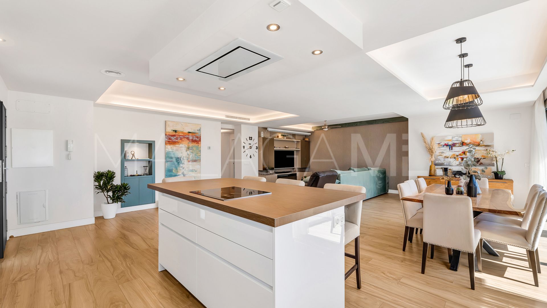 5 bedrooms Marbella Golden Mile villa for sale