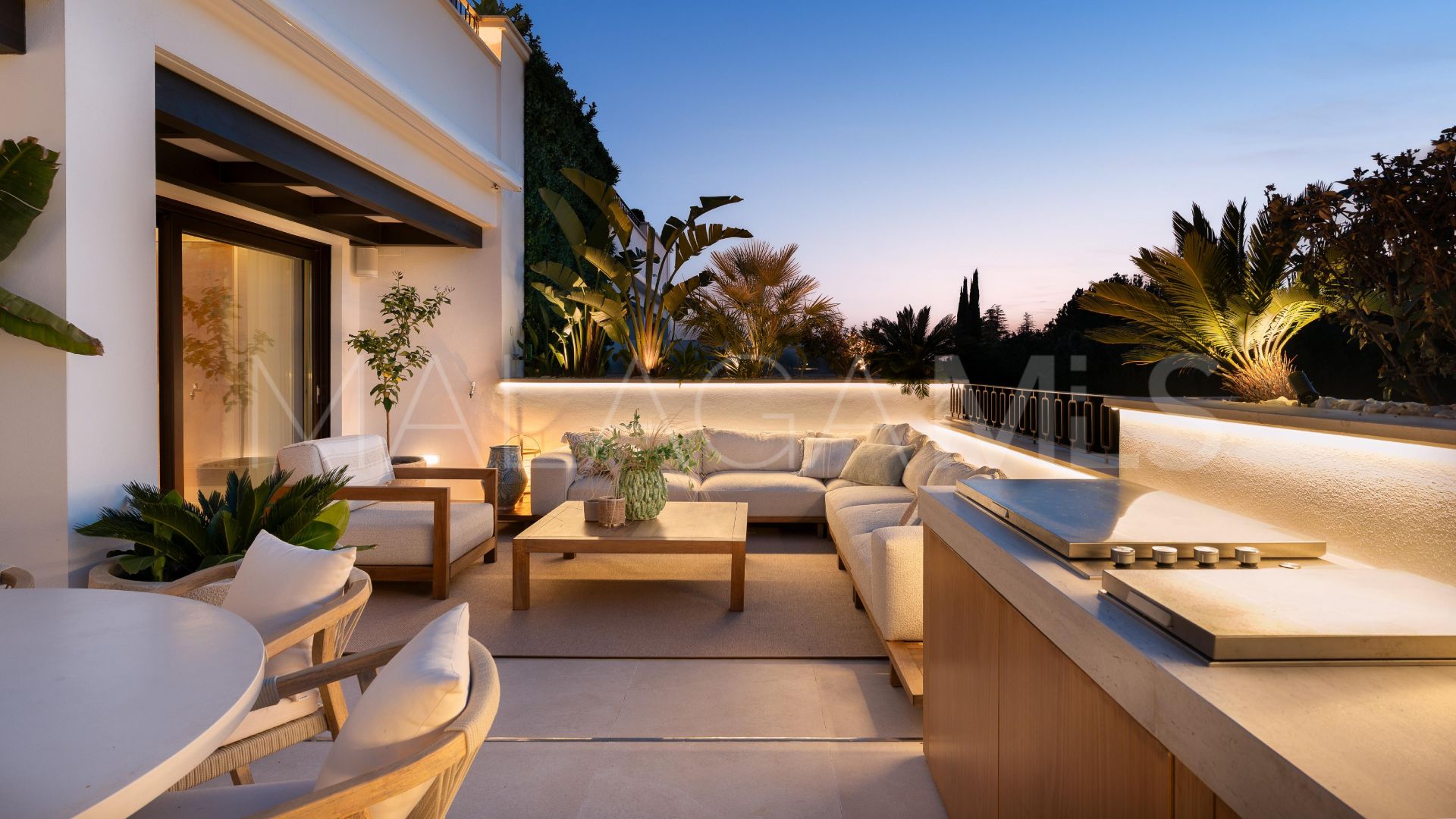 Takvåning for sale in Marbella Golden Mile