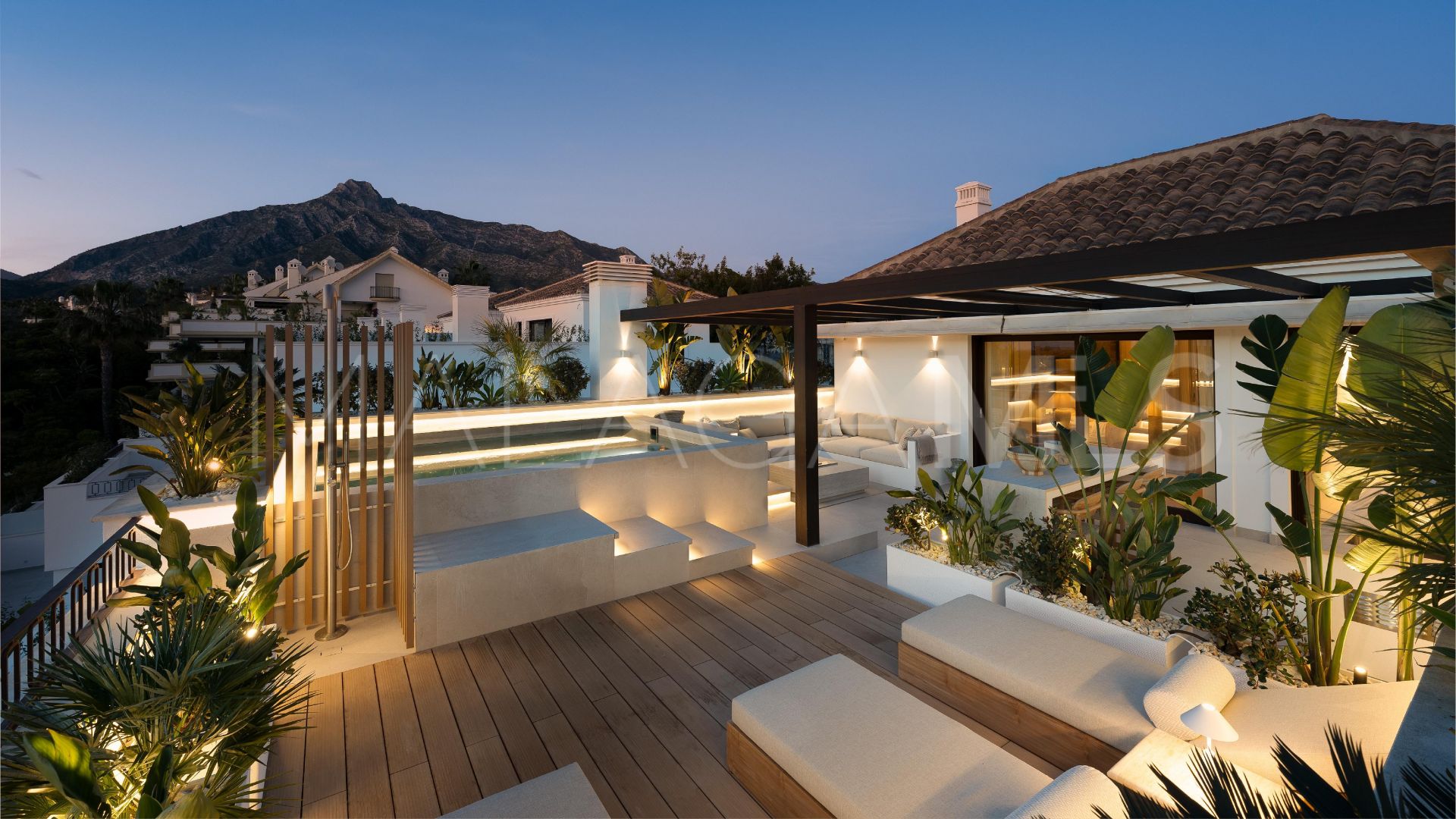Takvåning for sale in Marbella Golden Mile