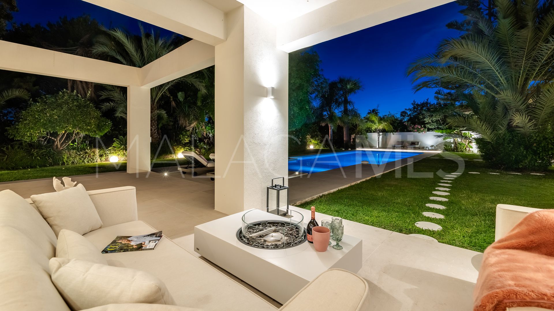 Villa for sale in Marbesa