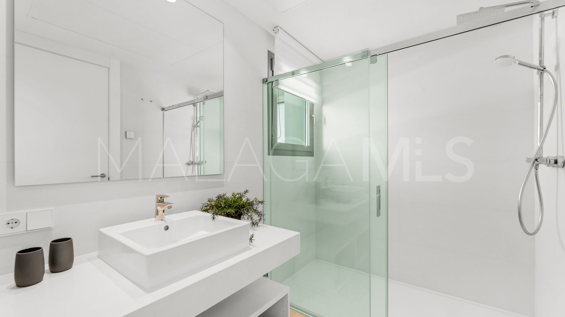 Appartement terrasse for sale in Los Monteros