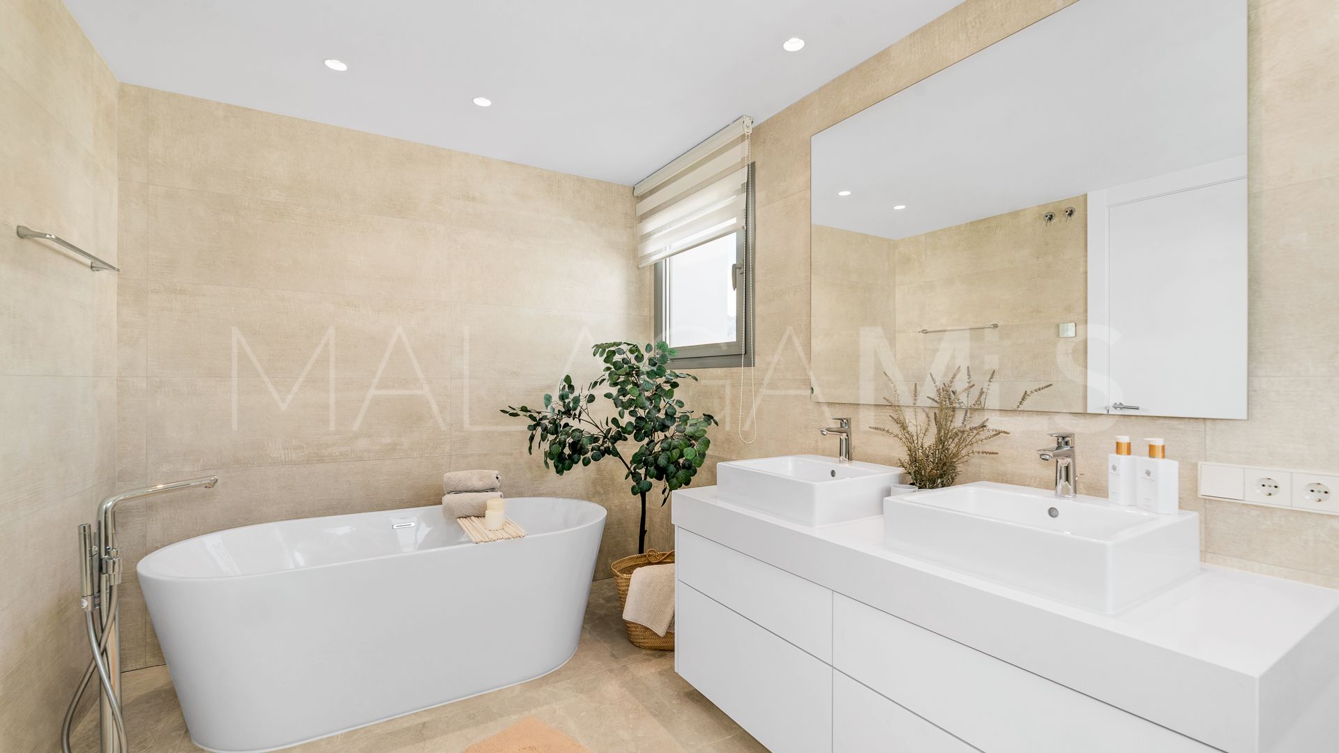Appartement terrasse for sale in Los Monteros