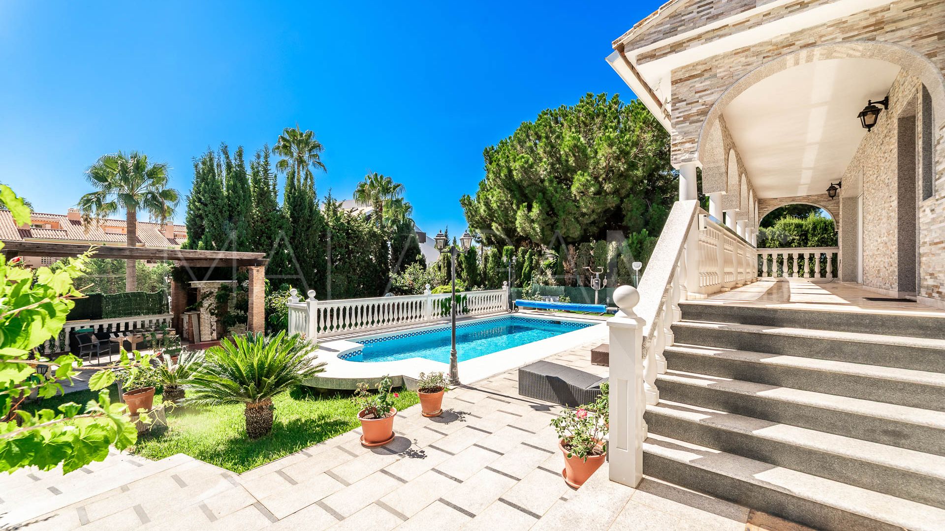 Se vende villa de 4 bedrooms in Marbesa