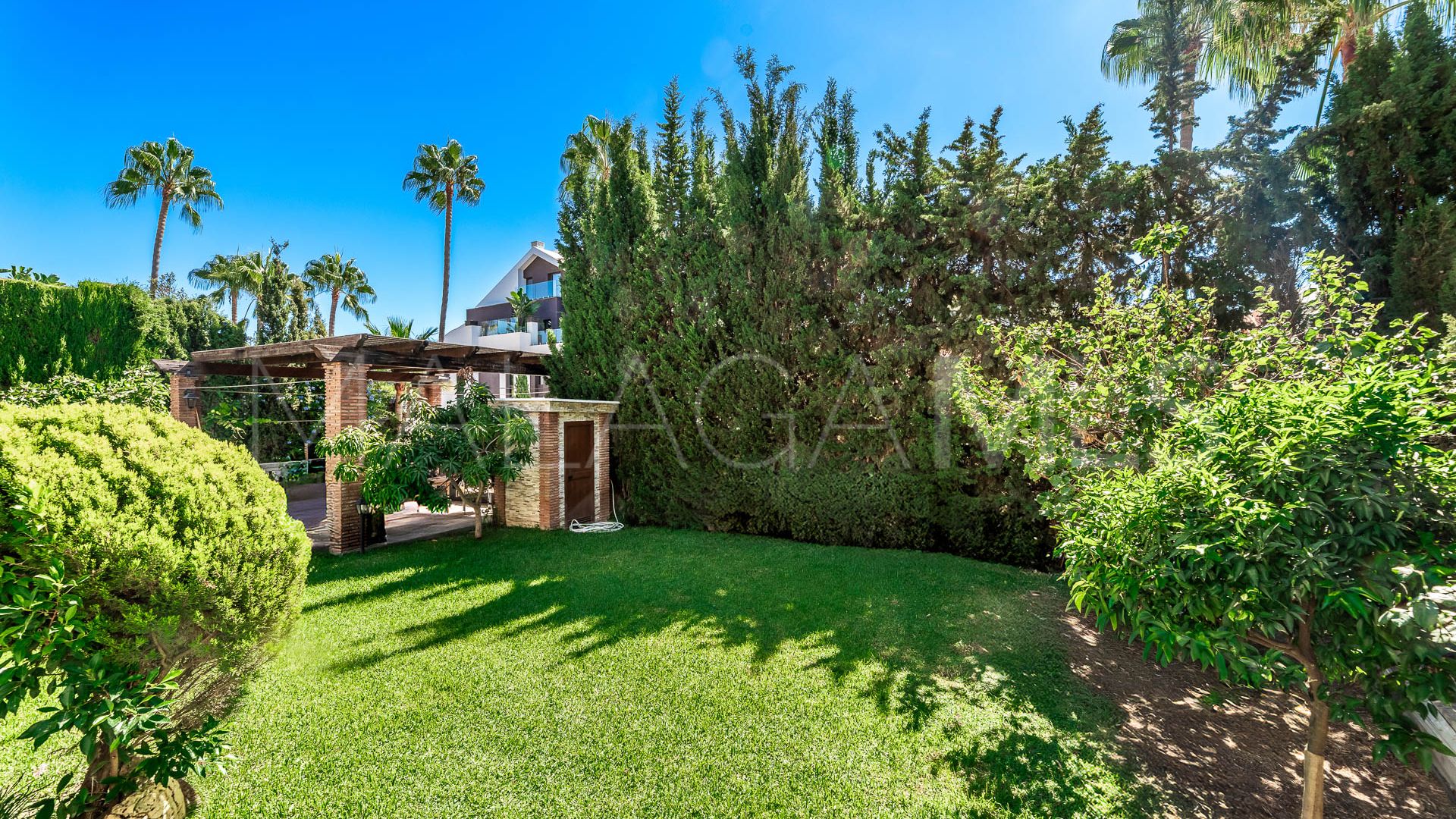 Se vende villa de 4 bedrooms in Marbesa