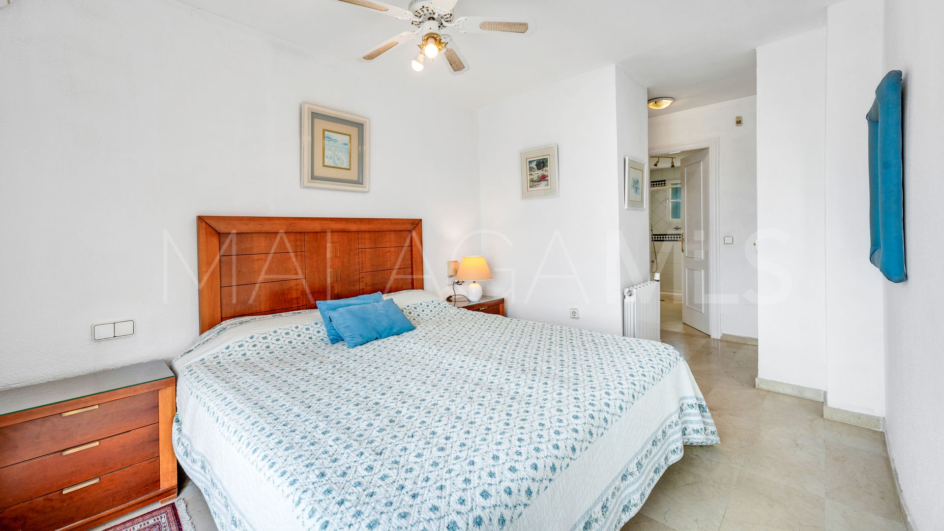 For sale town house with 3 bedrooms in Costabella
