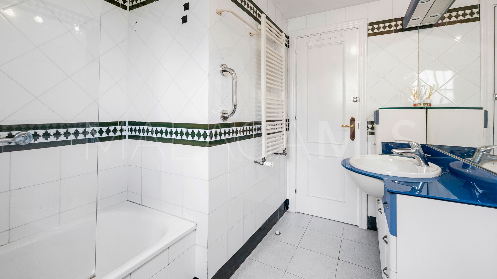 For sale town house with 3 bedrooms in Costabella