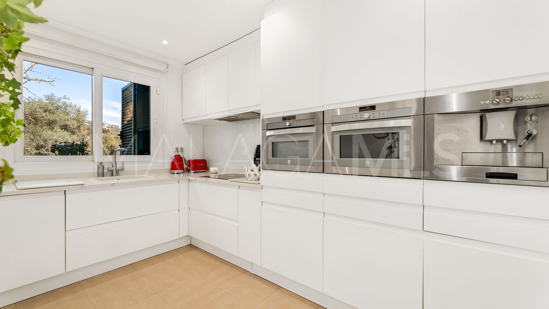 Radhus for sale in Los Monteros