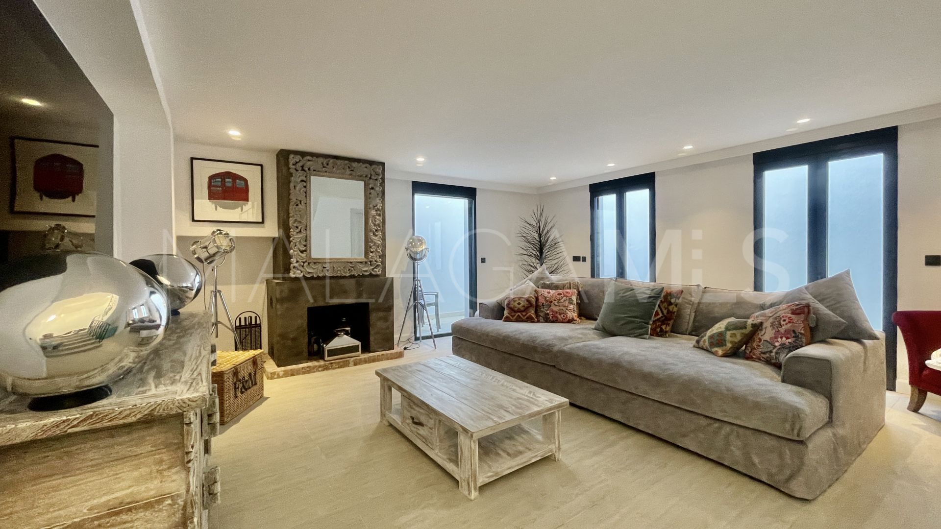 Villa for sale in Guadalmina Alta