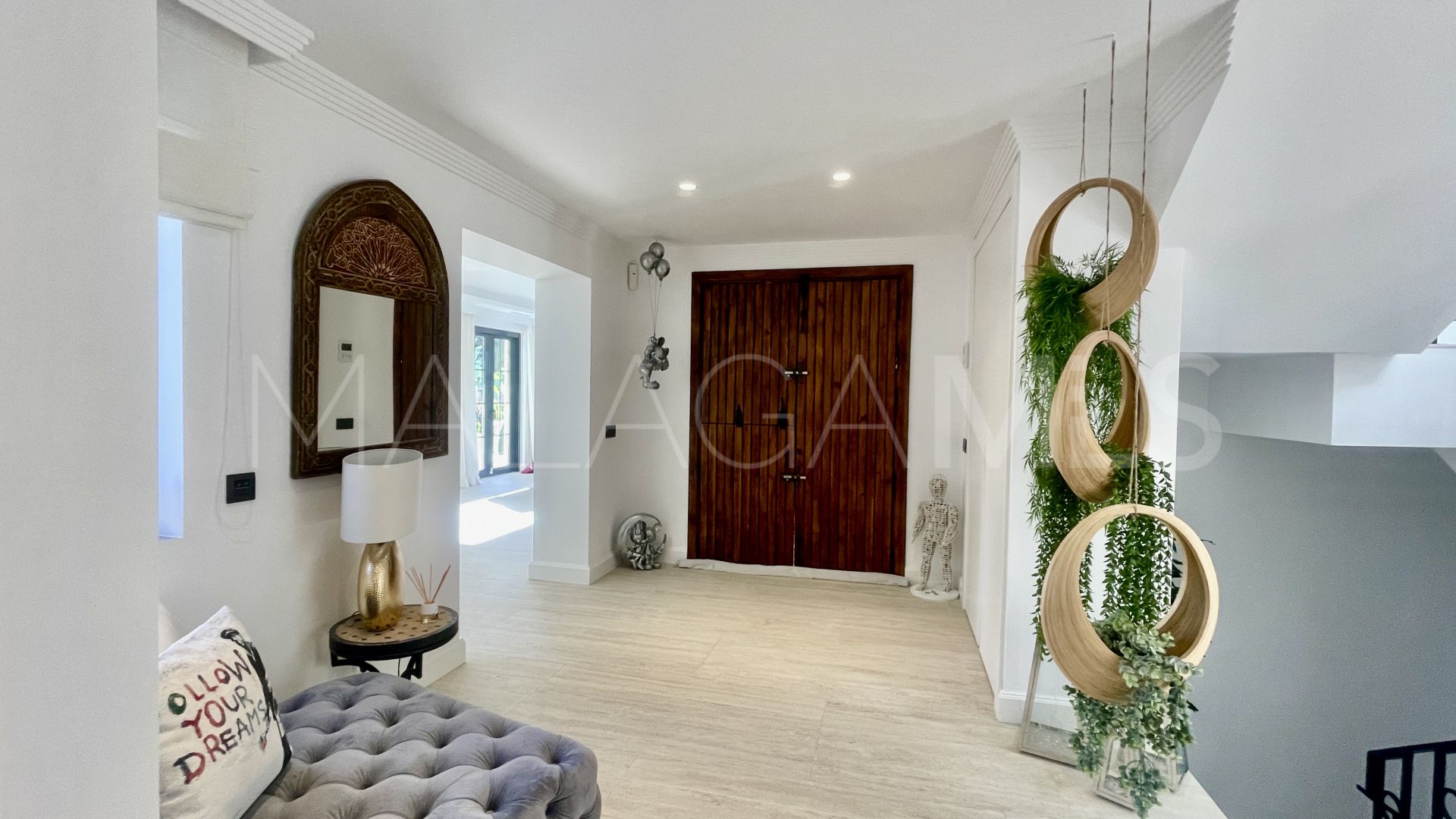 Villa for sale in Guadalmina Alta