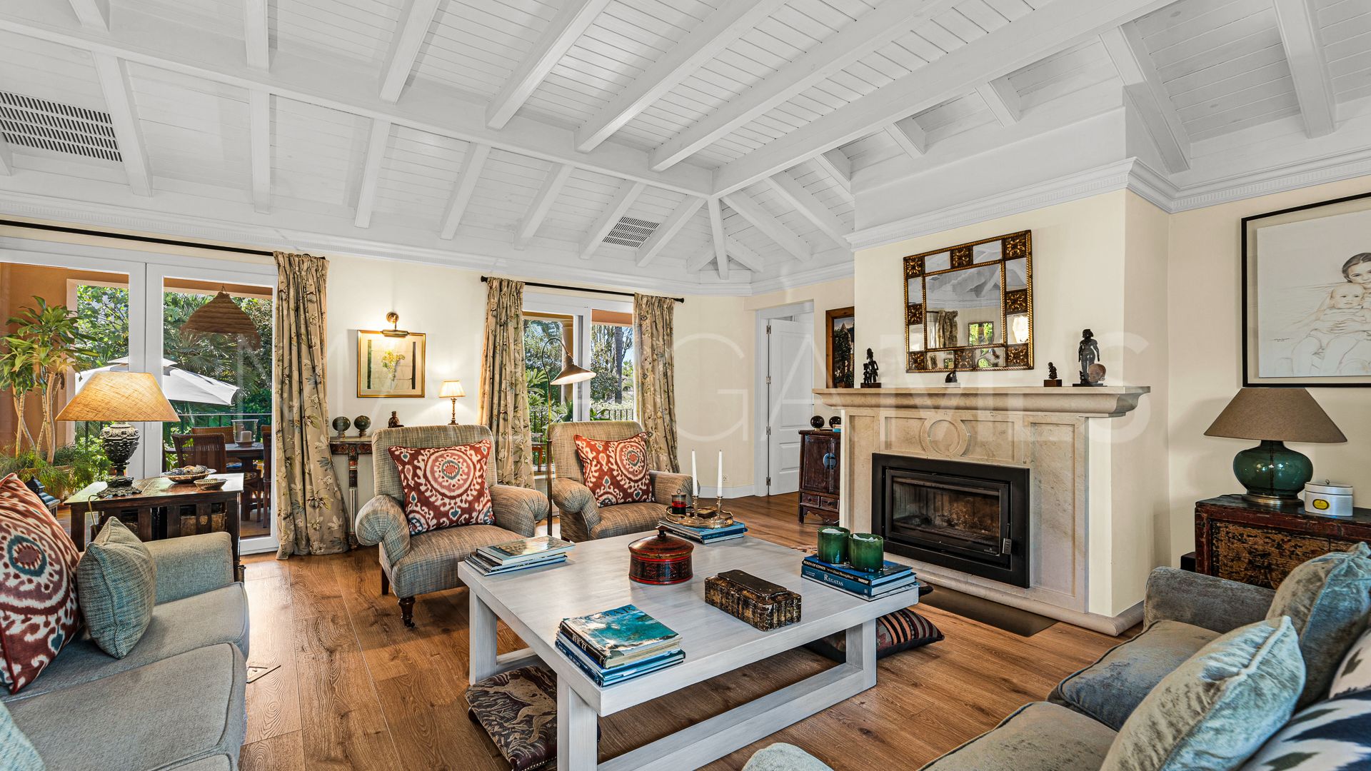 For sale villa with 5 bedrooms in Marbella Golden Mile