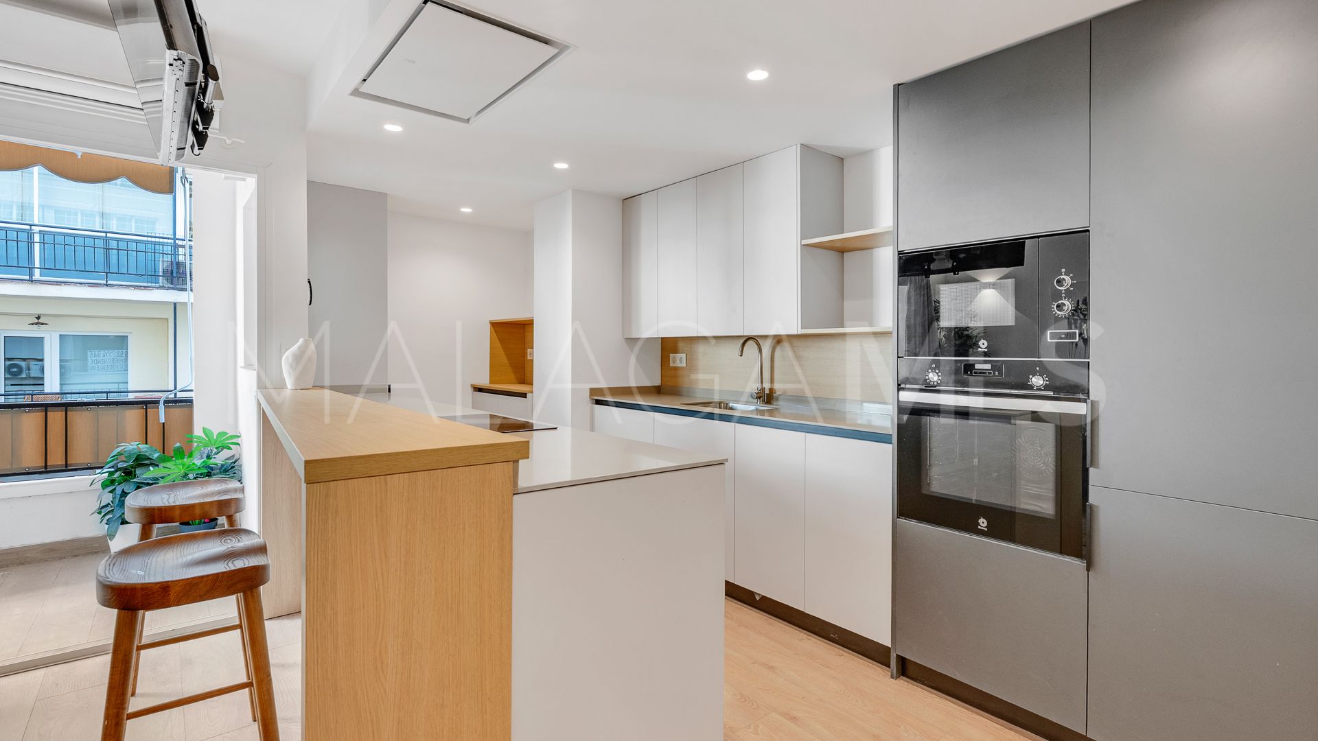 Apartment for sale in Marbella Golden Mile