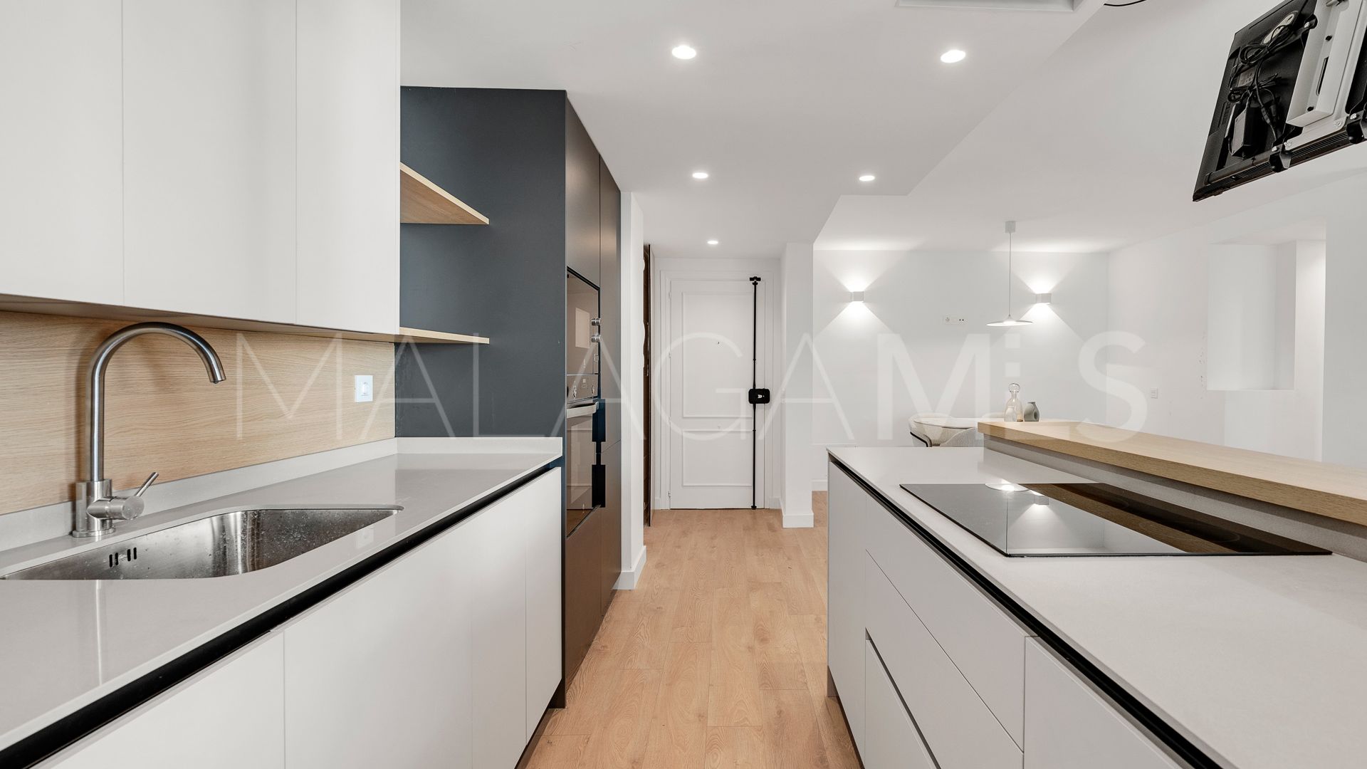 Apartment for sale in Marbella Golden Mile