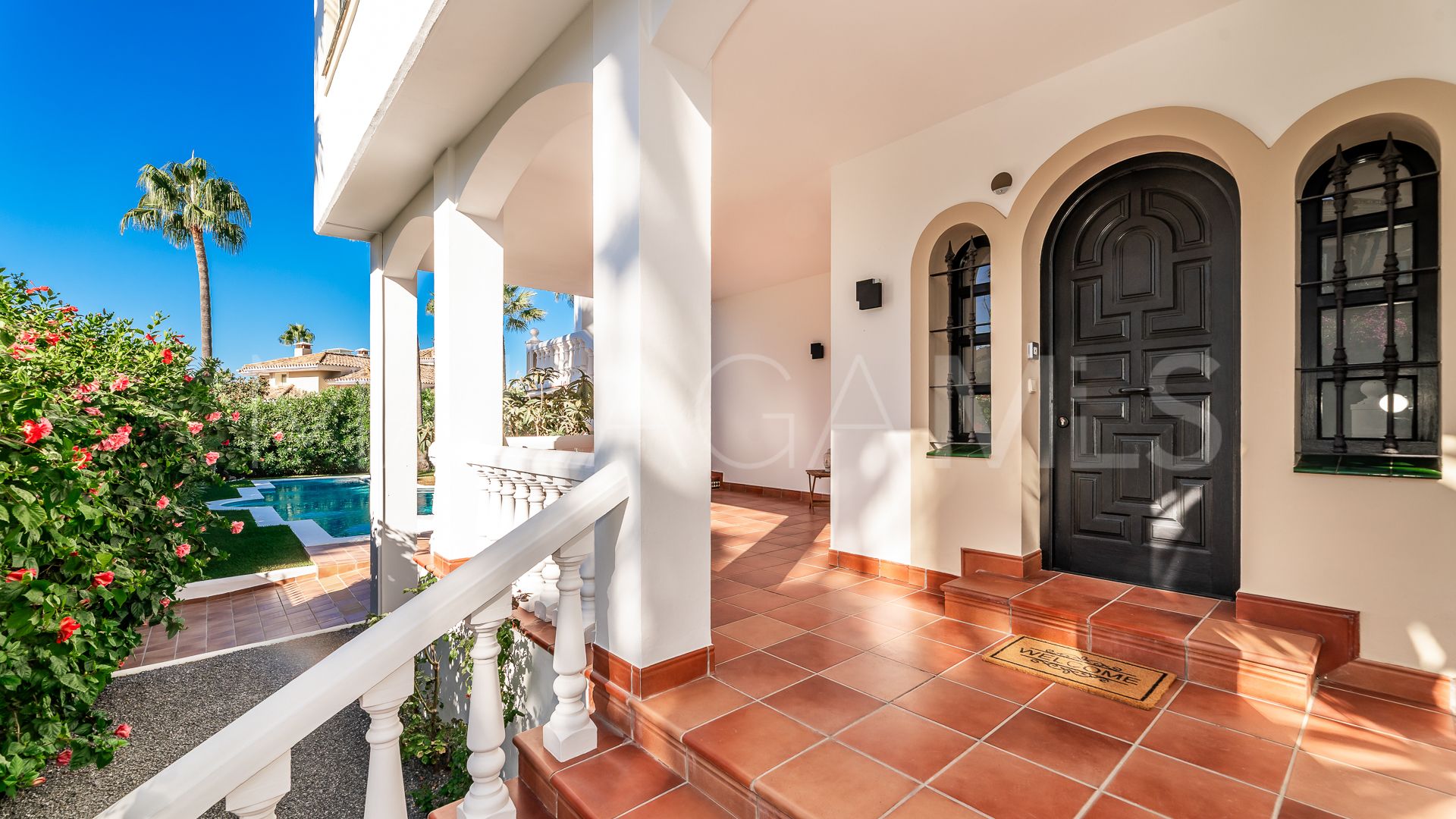 Villa for sale in Las Chapas de 4 bedrooms