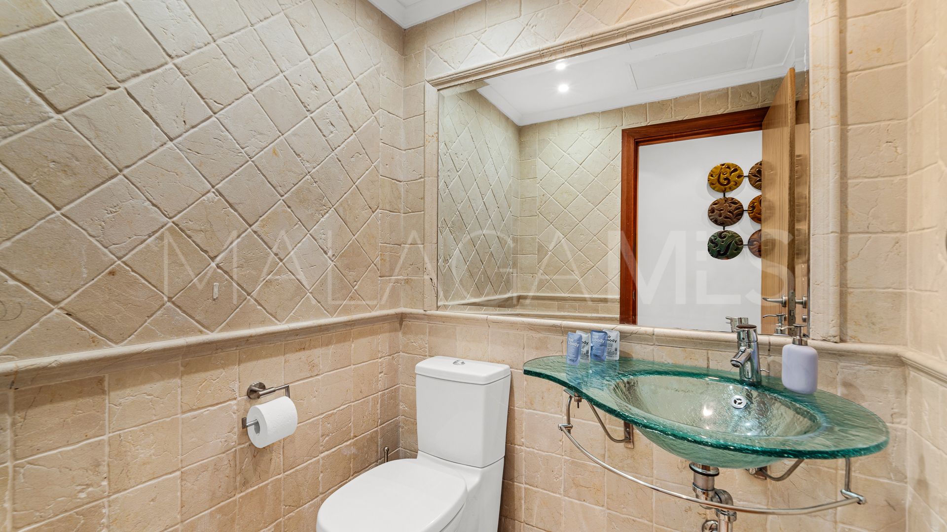 Lägenhet for sale in Marbella - Puerto Banus