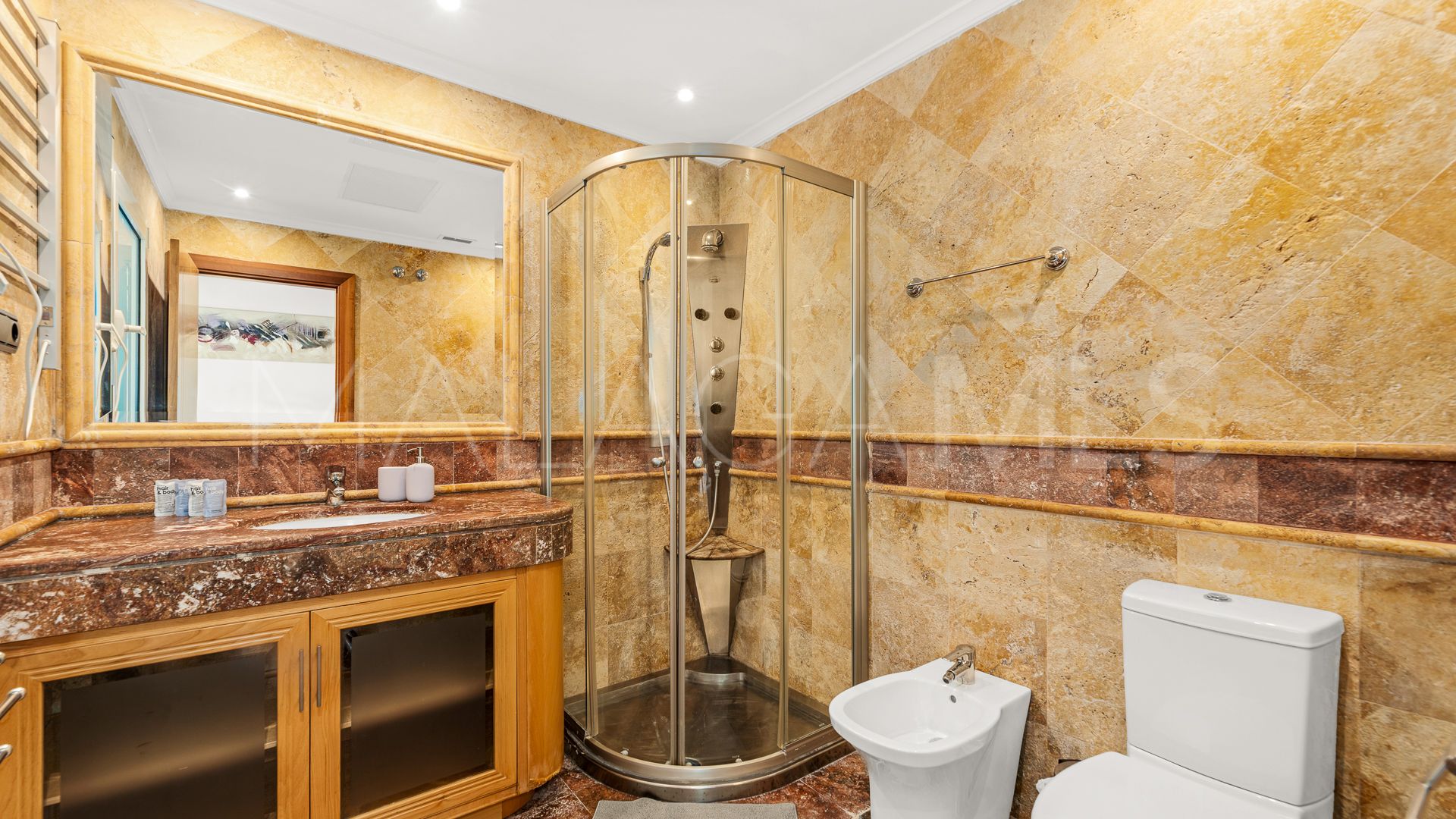 Lägenhet for sale in Marbella - Puerto Banus