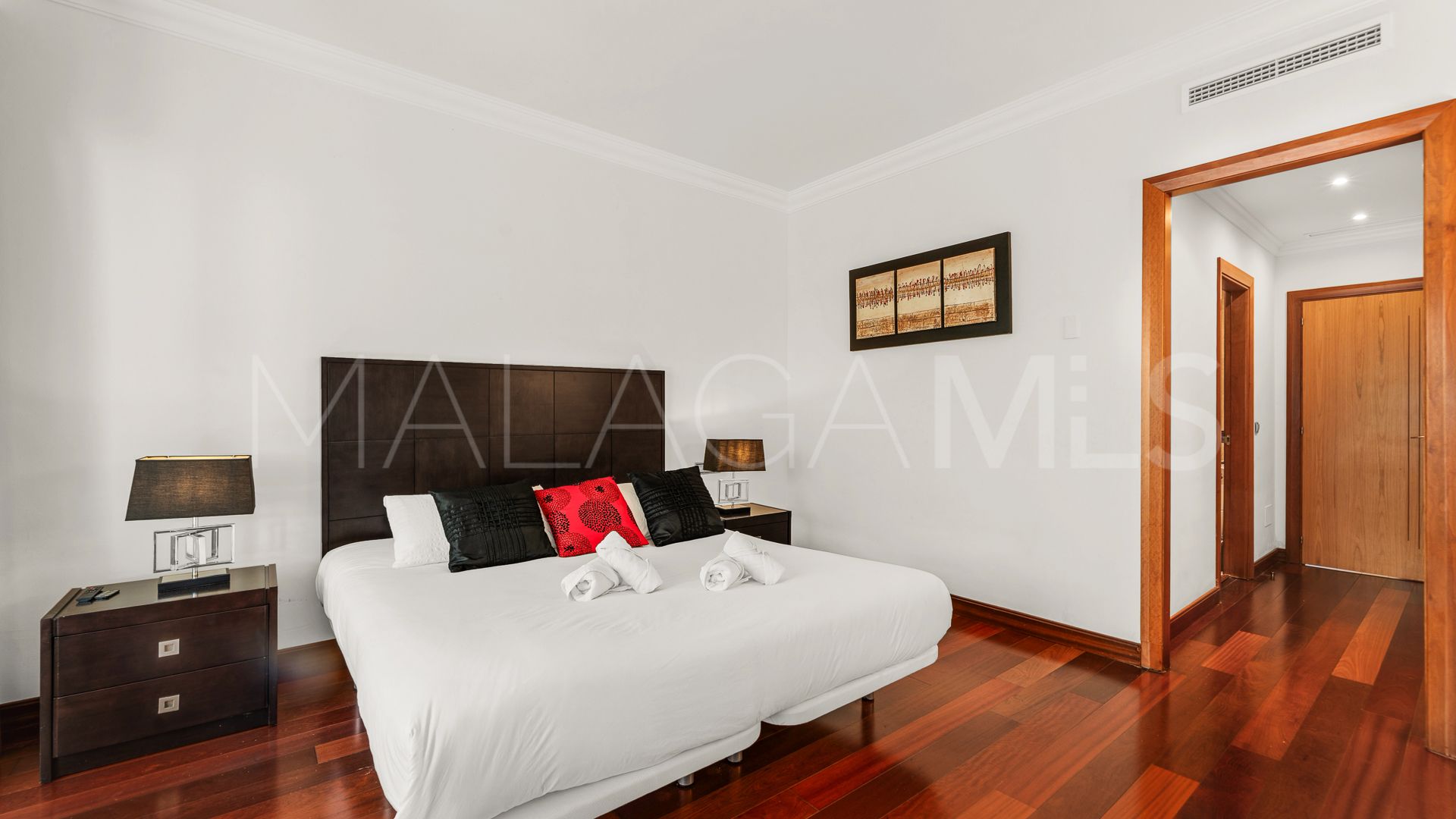 Lägenhet for sale in Marbella - Puerto Banus