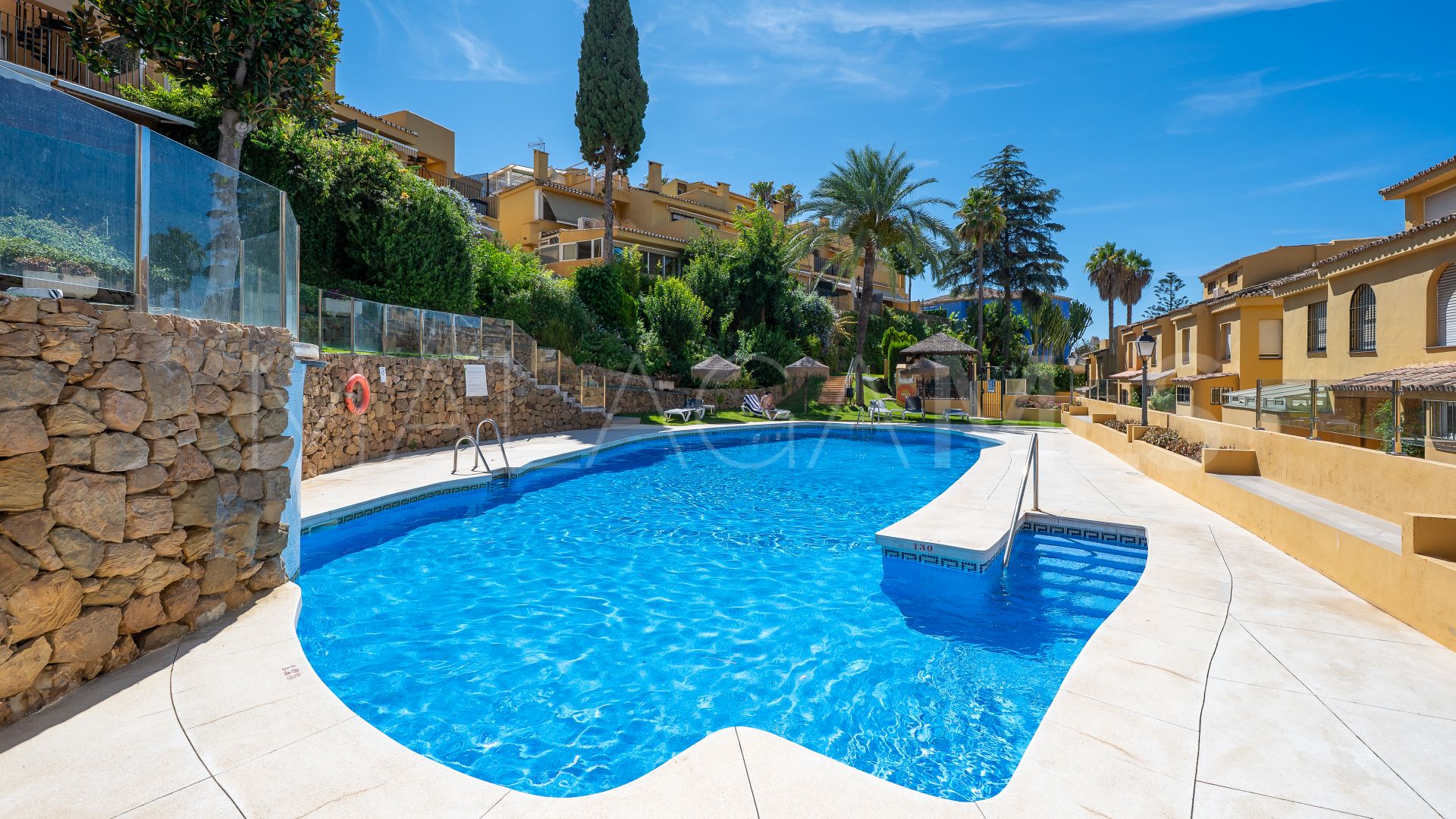 Town house for sale in Marbella Golden Mile