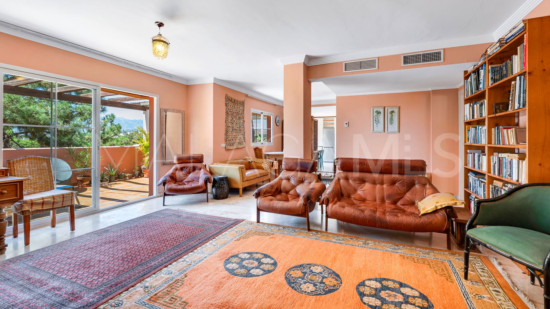 Appartement terrasse for sale in Elviria