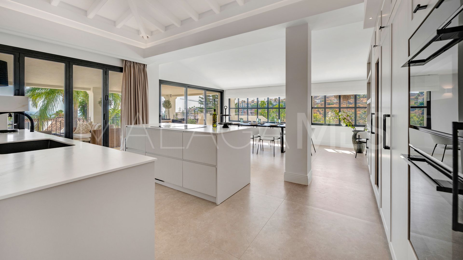 Villa for sale in Paraiso Alto