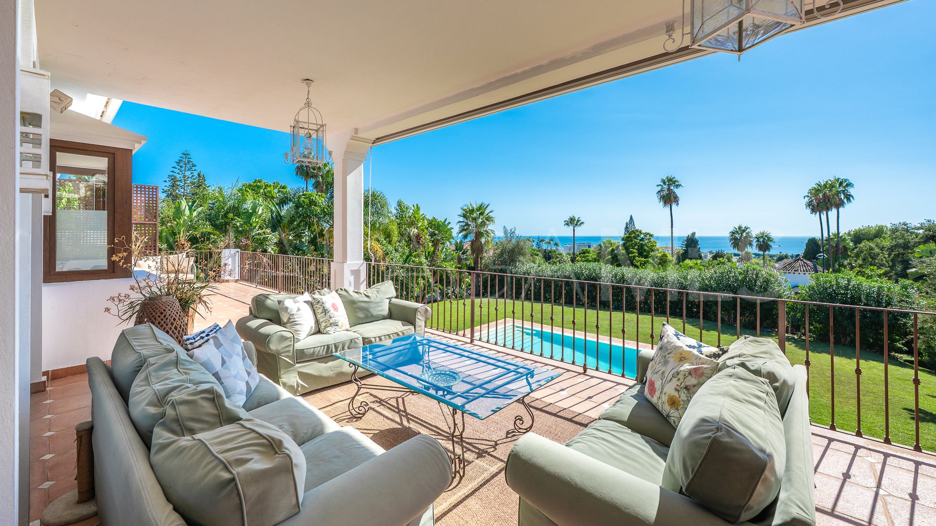 Villa for sale in Golden Mile with 5 bedrooms