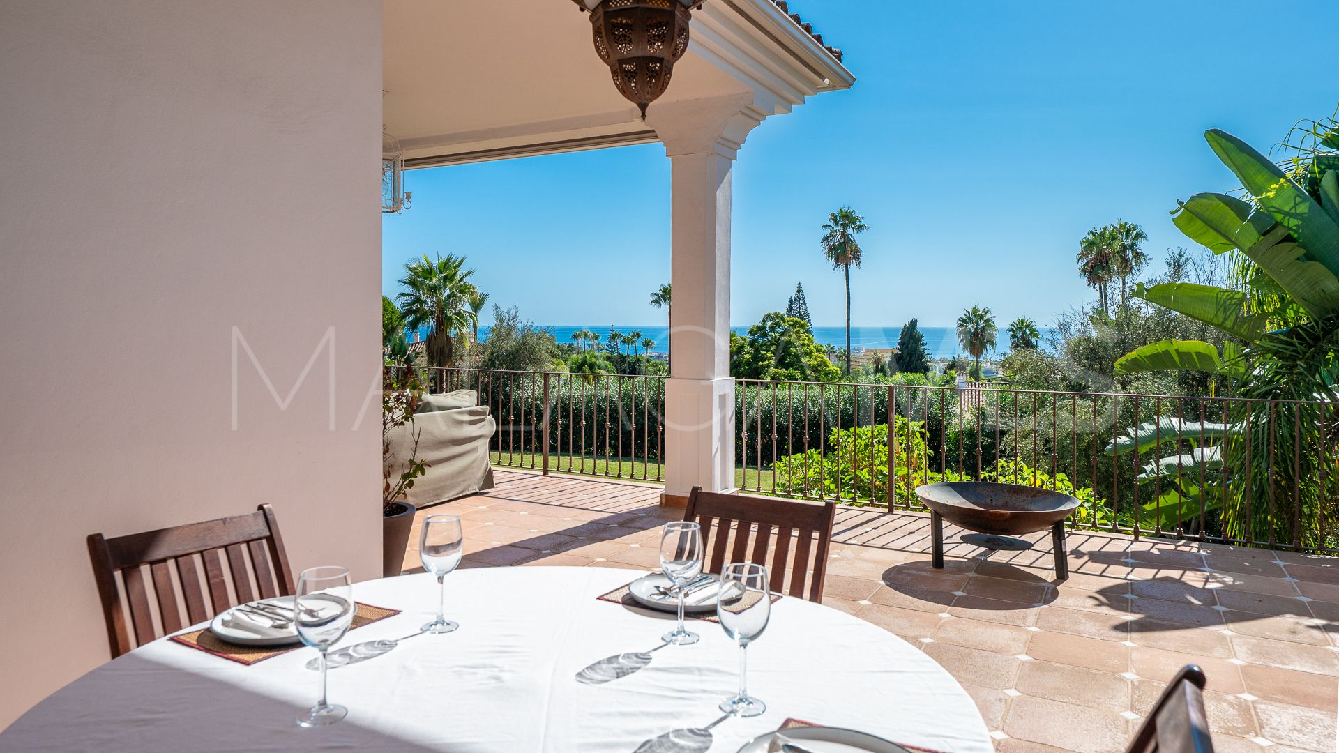 Villa for sale in Golden Mile with 5 bedrooms