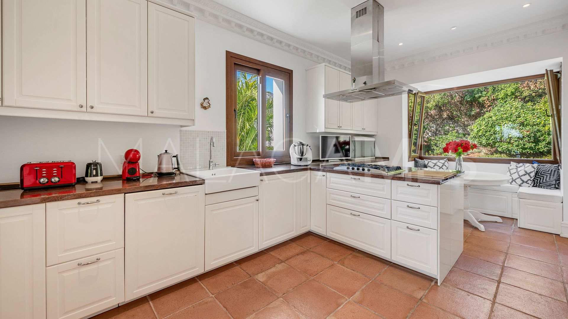 Villa for sale in Golden Mile with 5 bedrooms