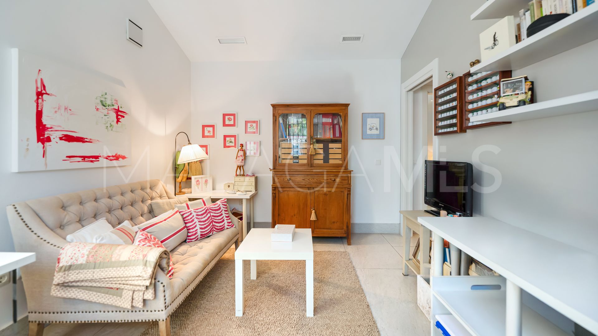 Villa for sale in San Pedro Playa