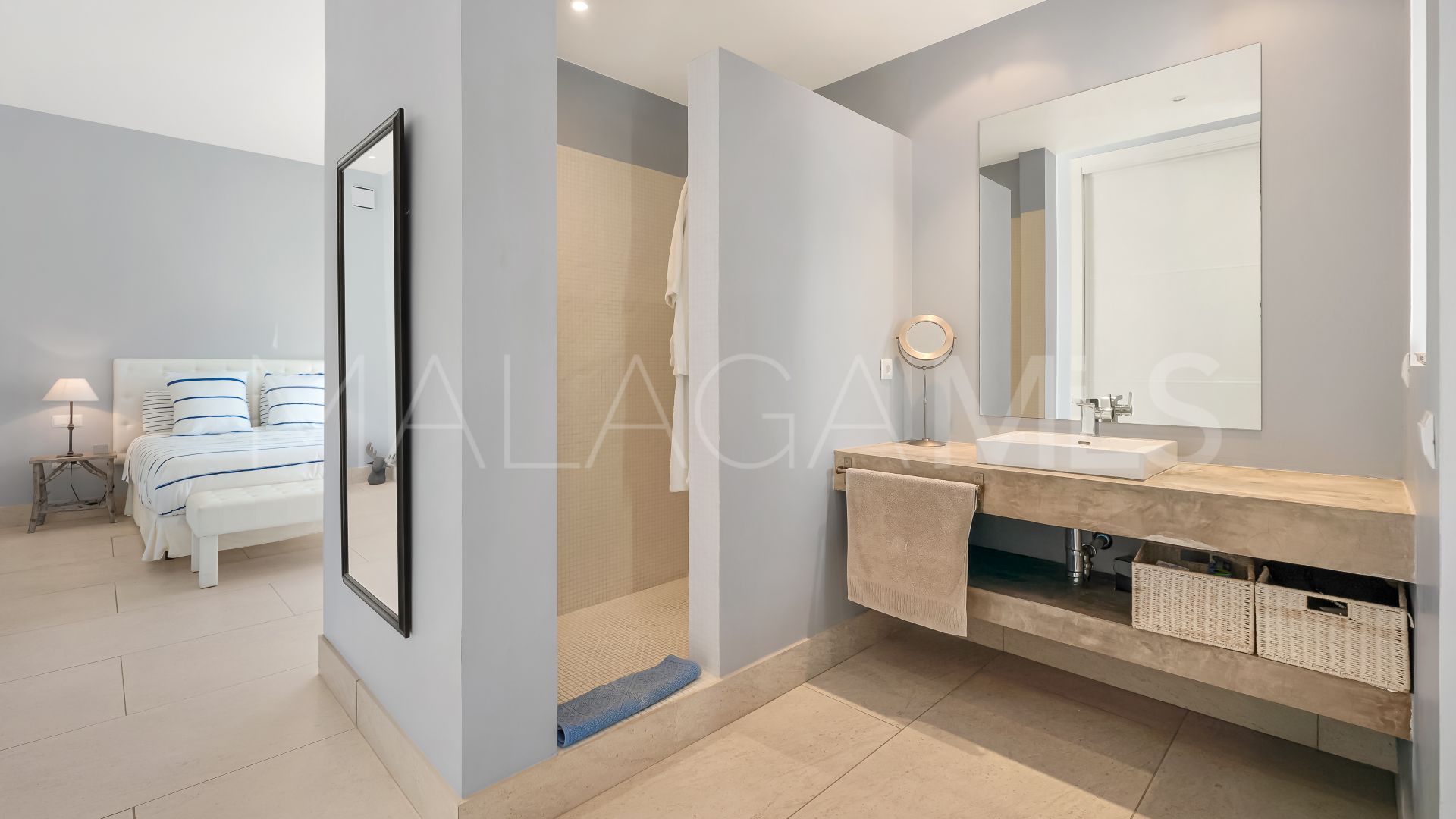 Villa for sale in San Pedro Playa