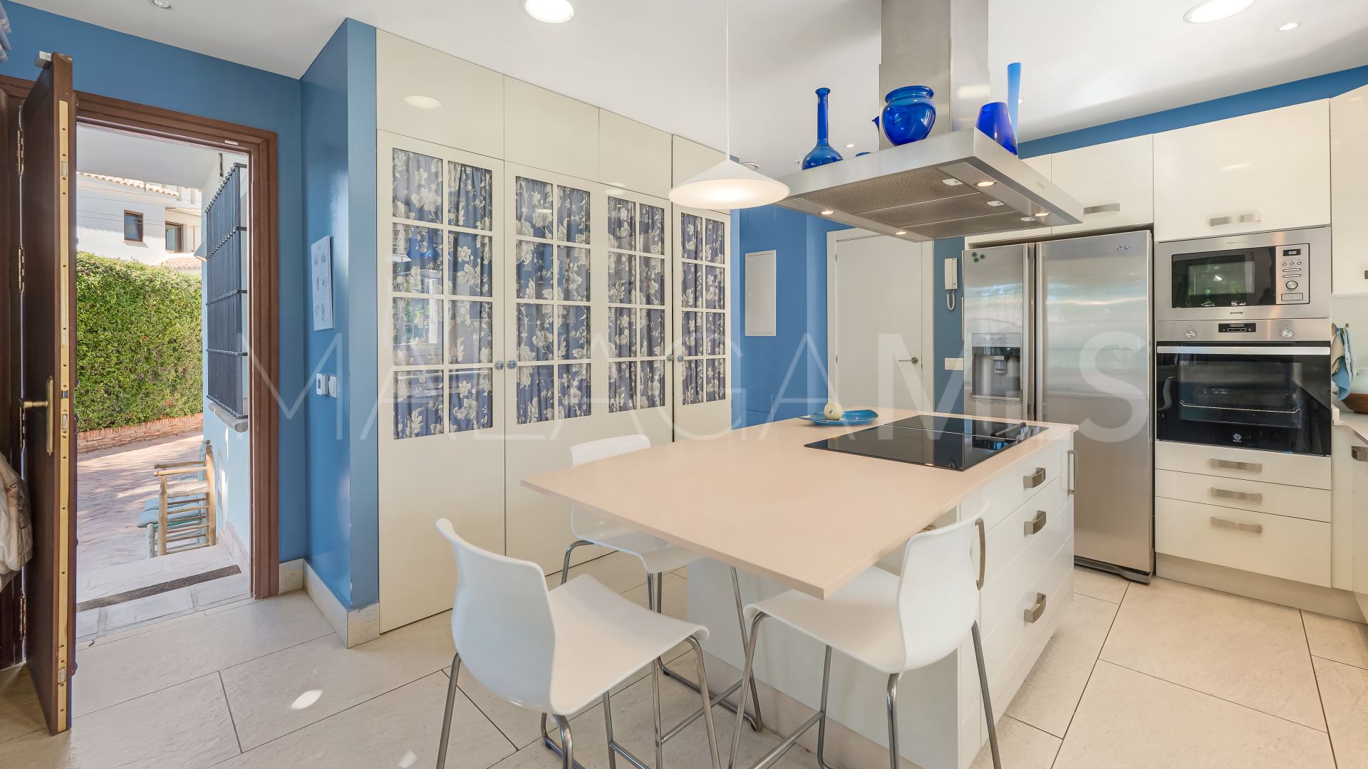 Villa for sale in San Pedro Playa