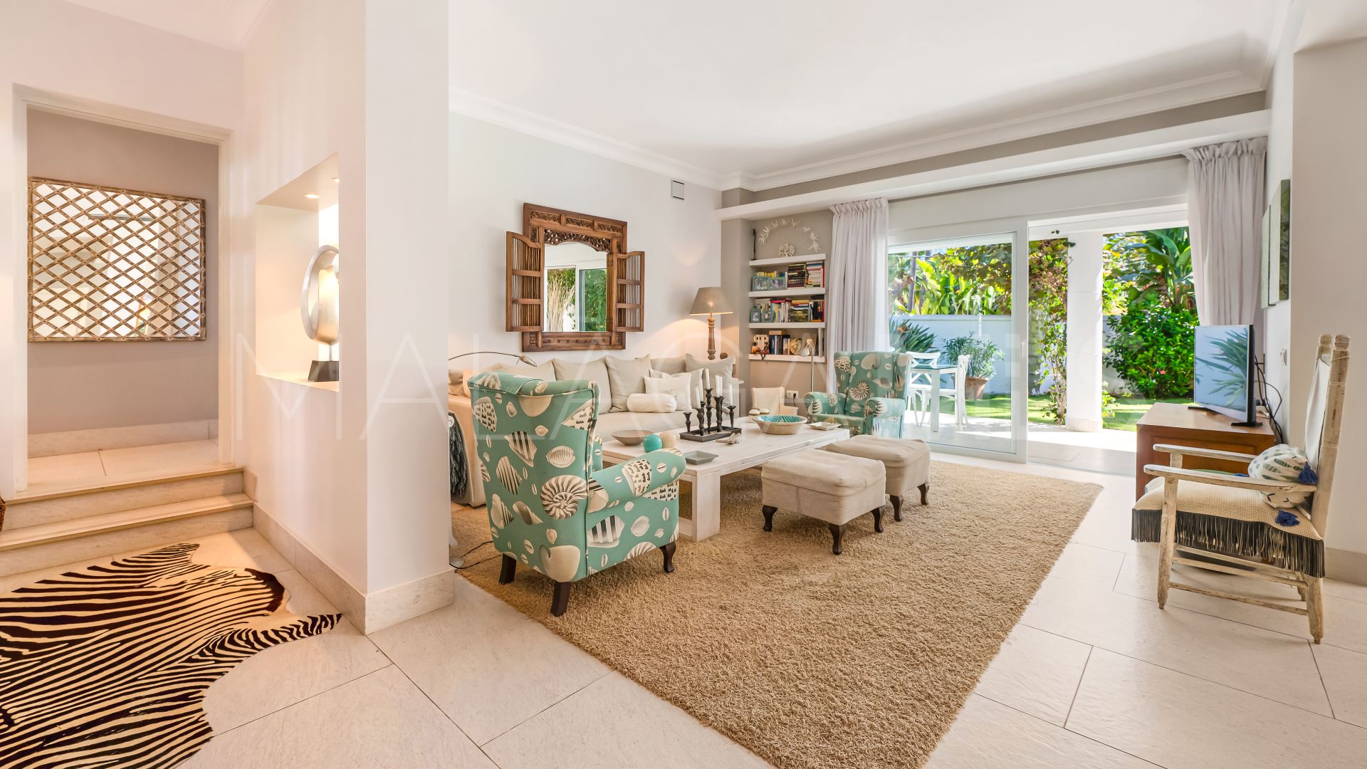 Villa for sale in San Pedro Playa